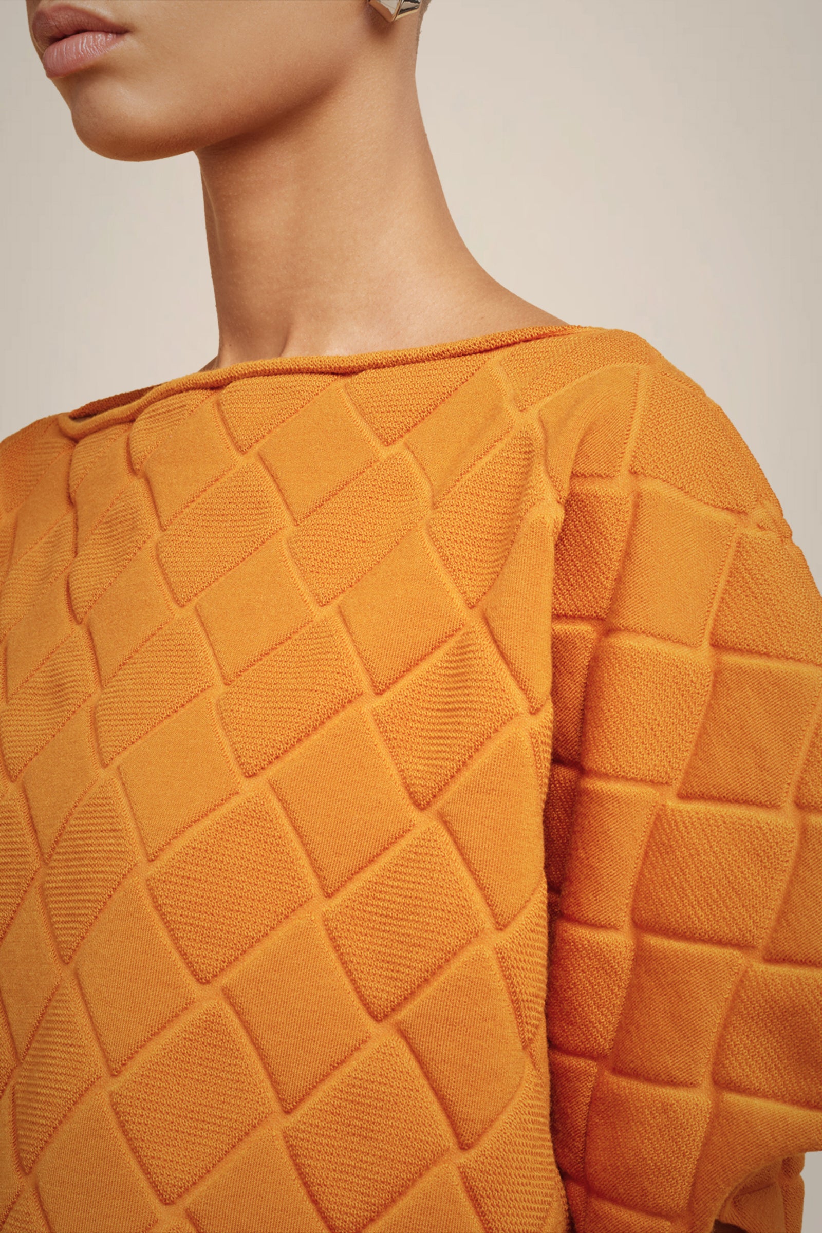 MAGLIA JACQUARD A RILIEVO