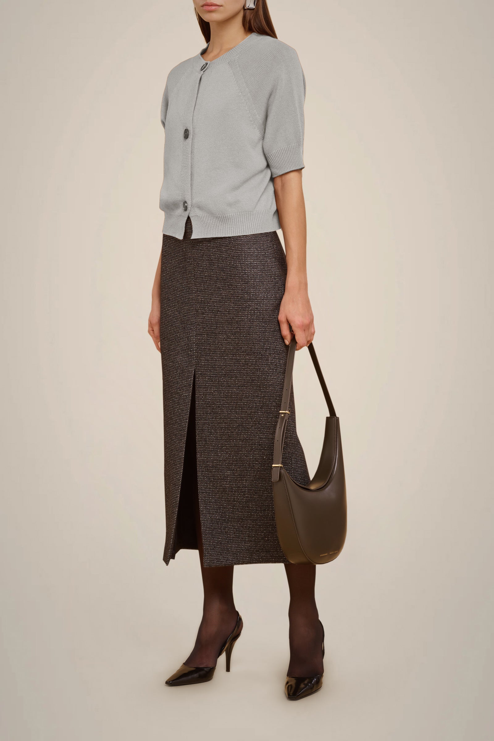 SHORT-SLEEVED CARDIGAN
