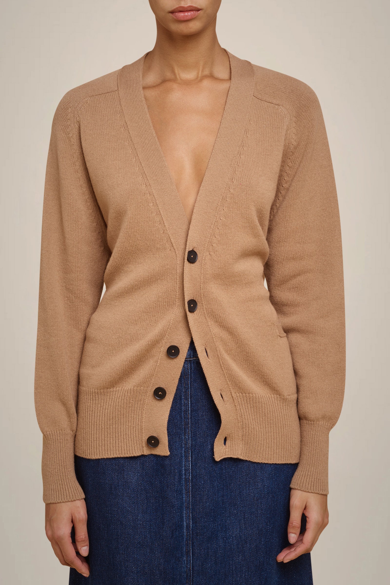 RECYCLED CASHMERE CARDIGAN