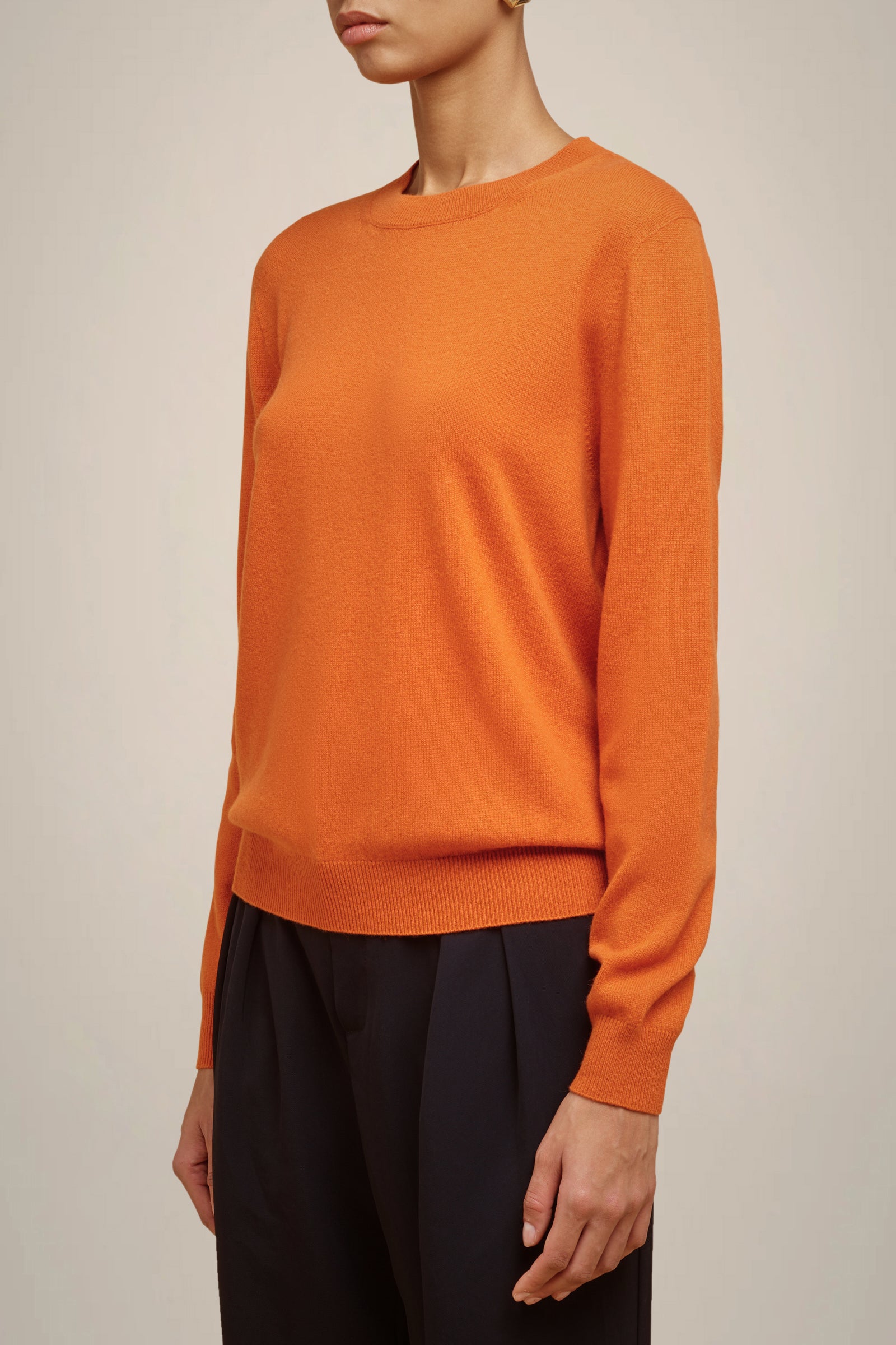 100% CASHMERE SWEATER