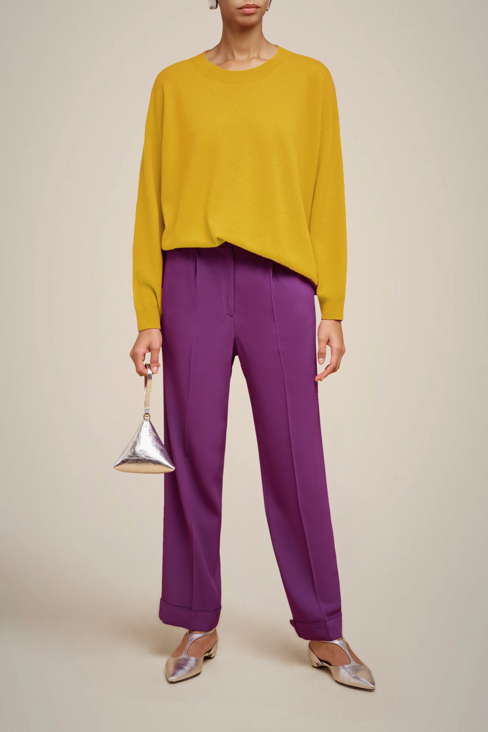 100% CASHMERE SWEATER
