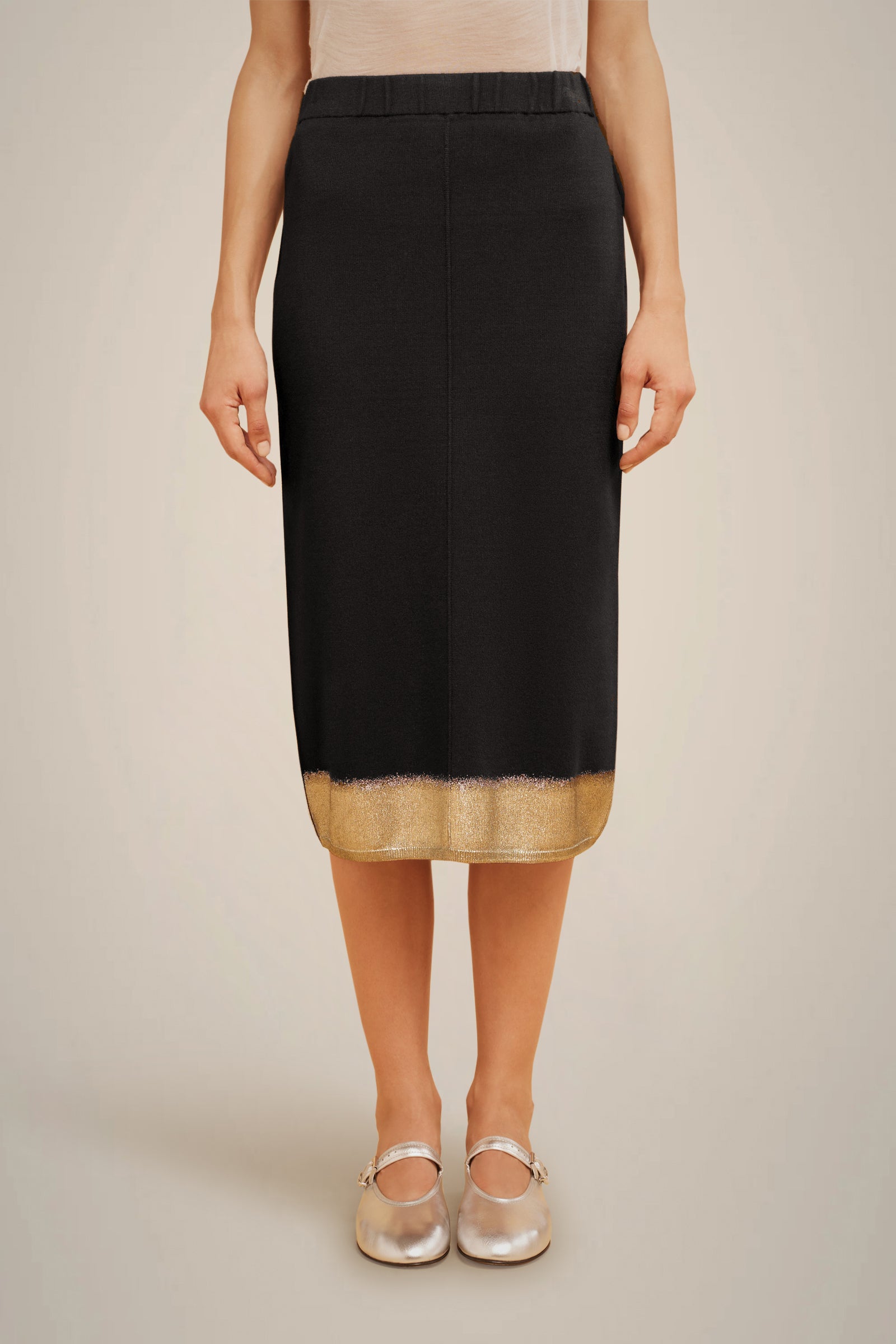 LAMINATED SKIRT