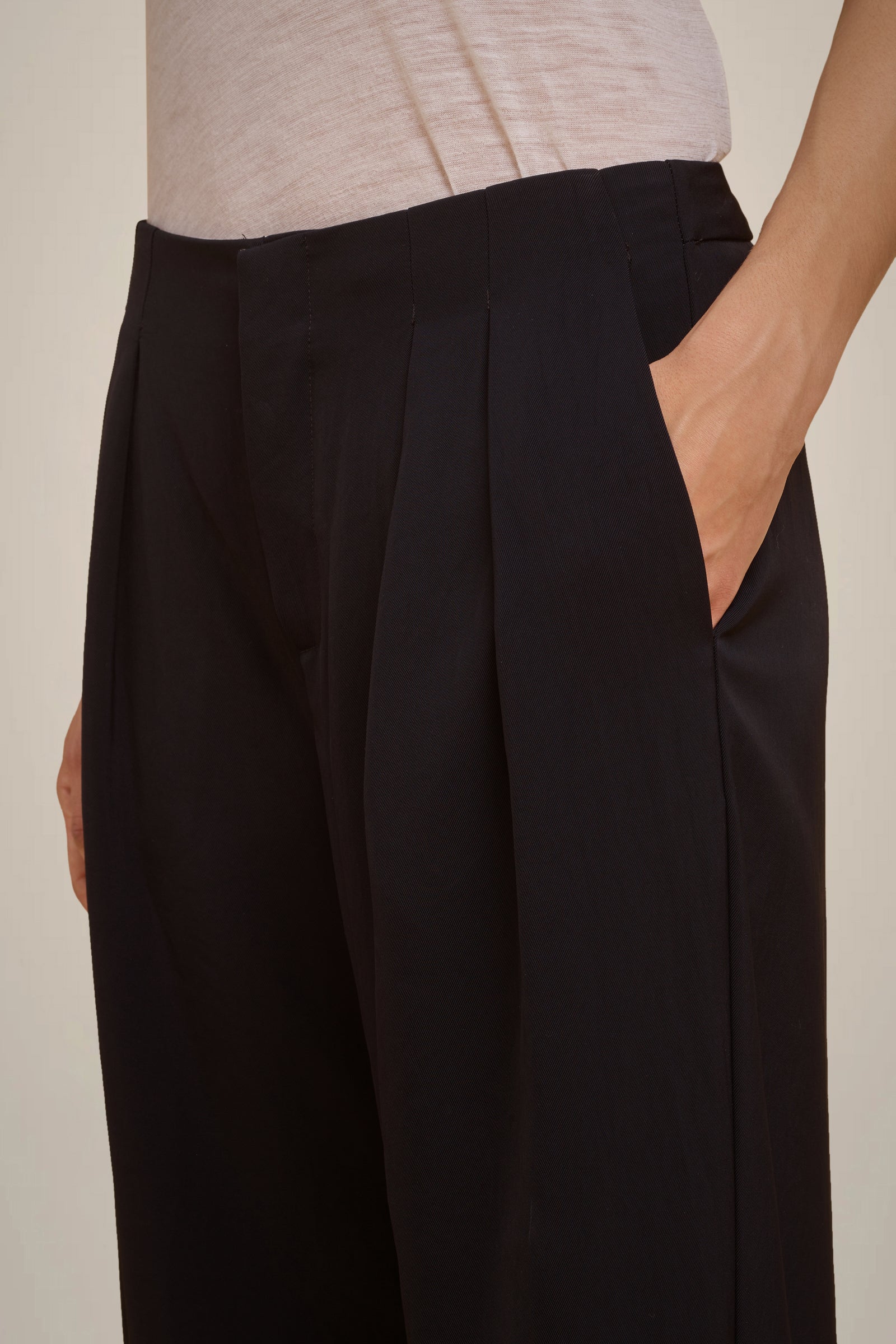 PANTALONE PIEGHE