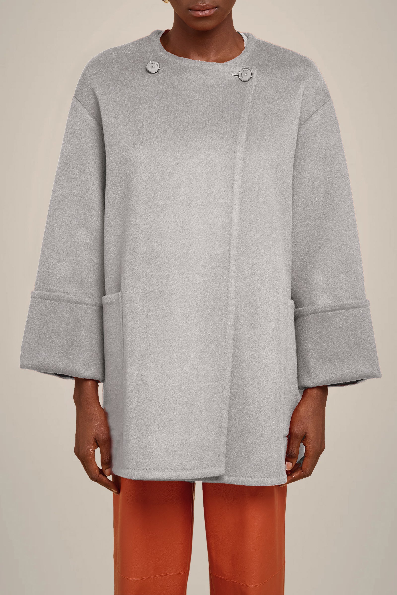 CAPPOTTO CORTO IN 100%LANA