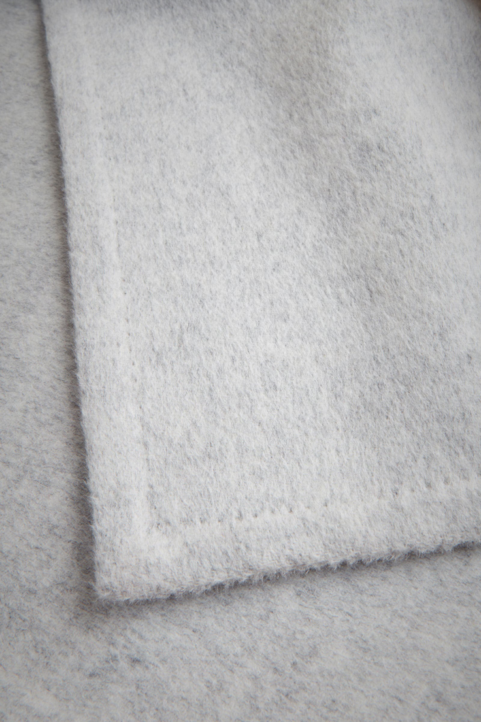 100% WOOL SCARF