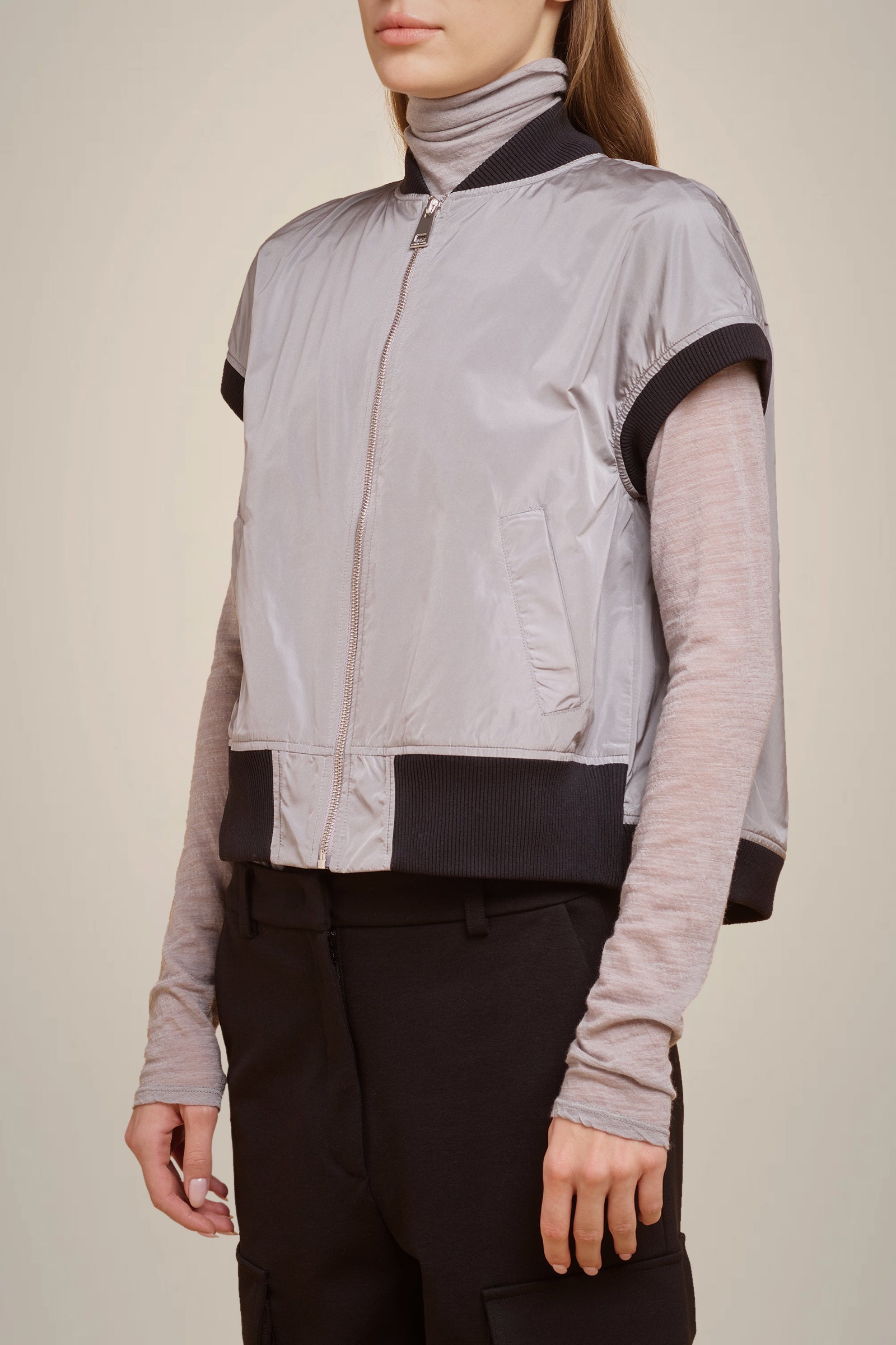 BOMBER SMANICATO IN TAFFETA'