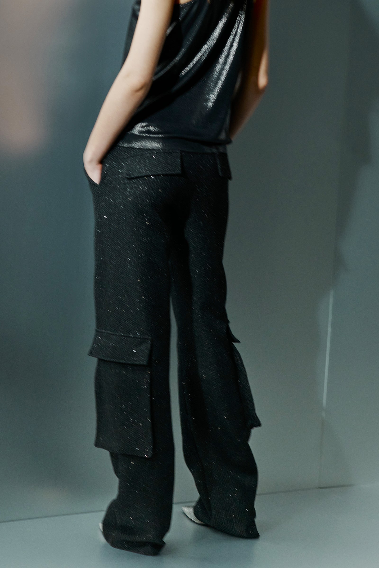 PANTALONE CARGO IN MICROPAILLETTES