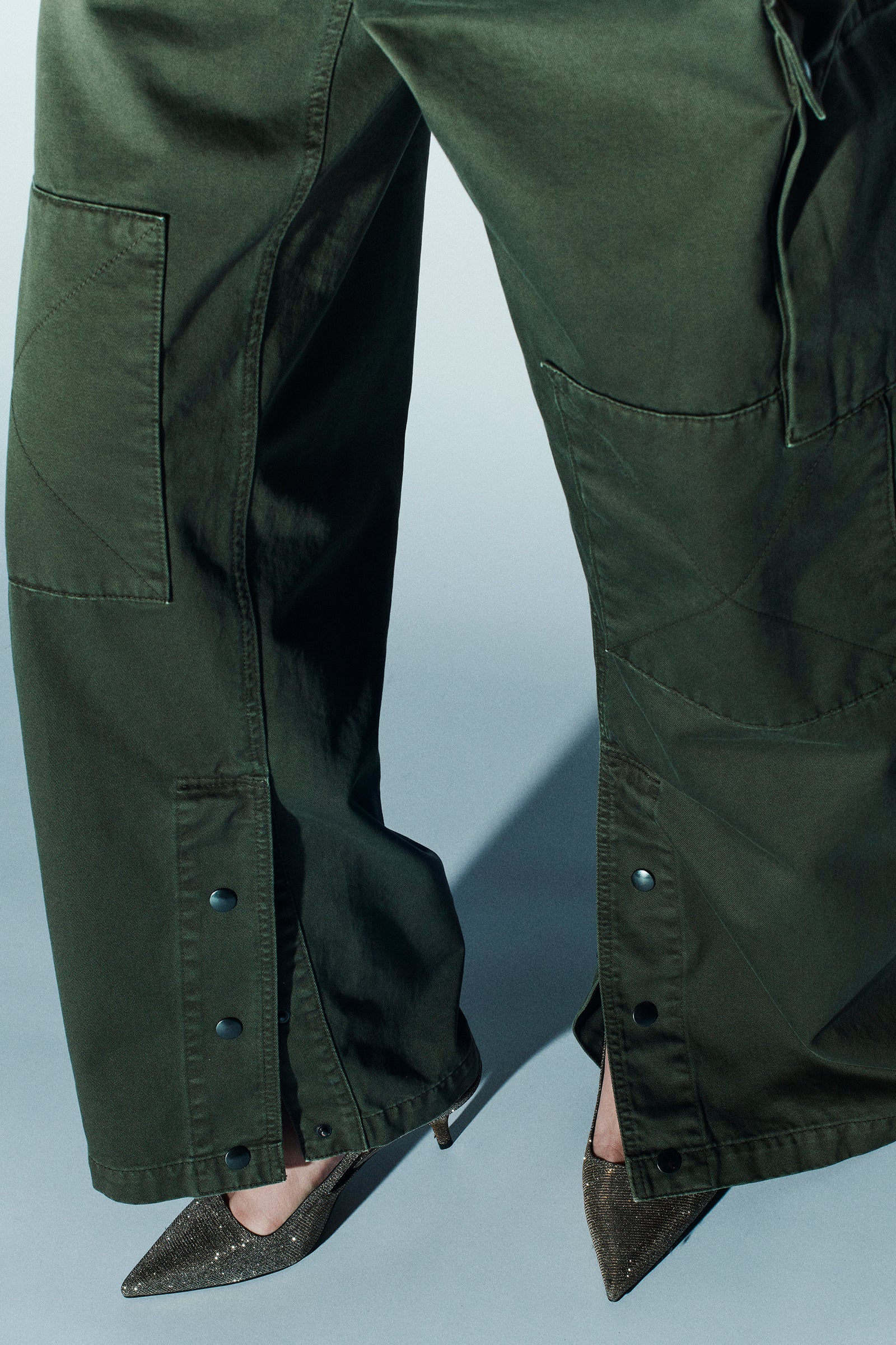 PANTALONE CARGO MILITARE