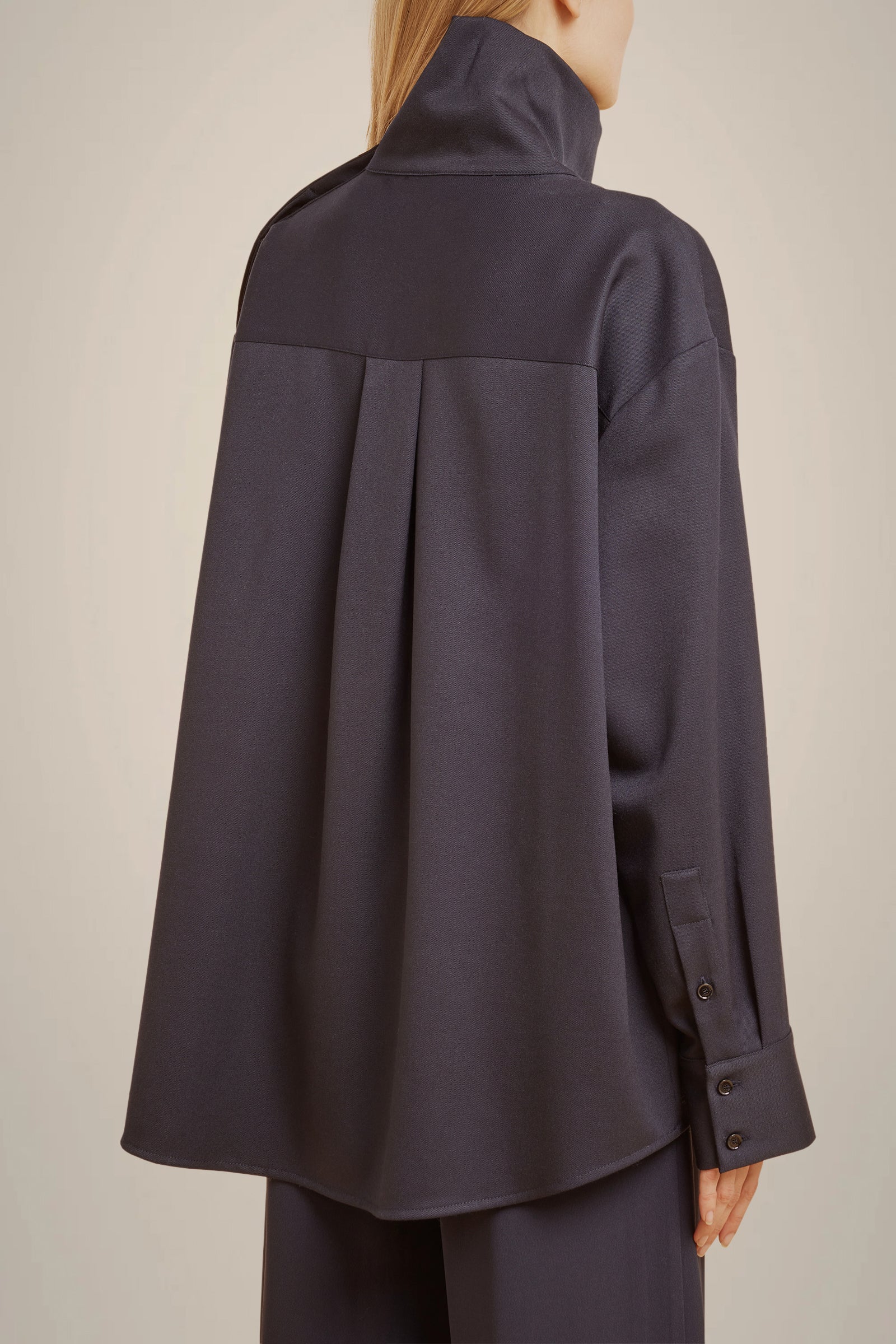 HIGH NECK BLOUSE