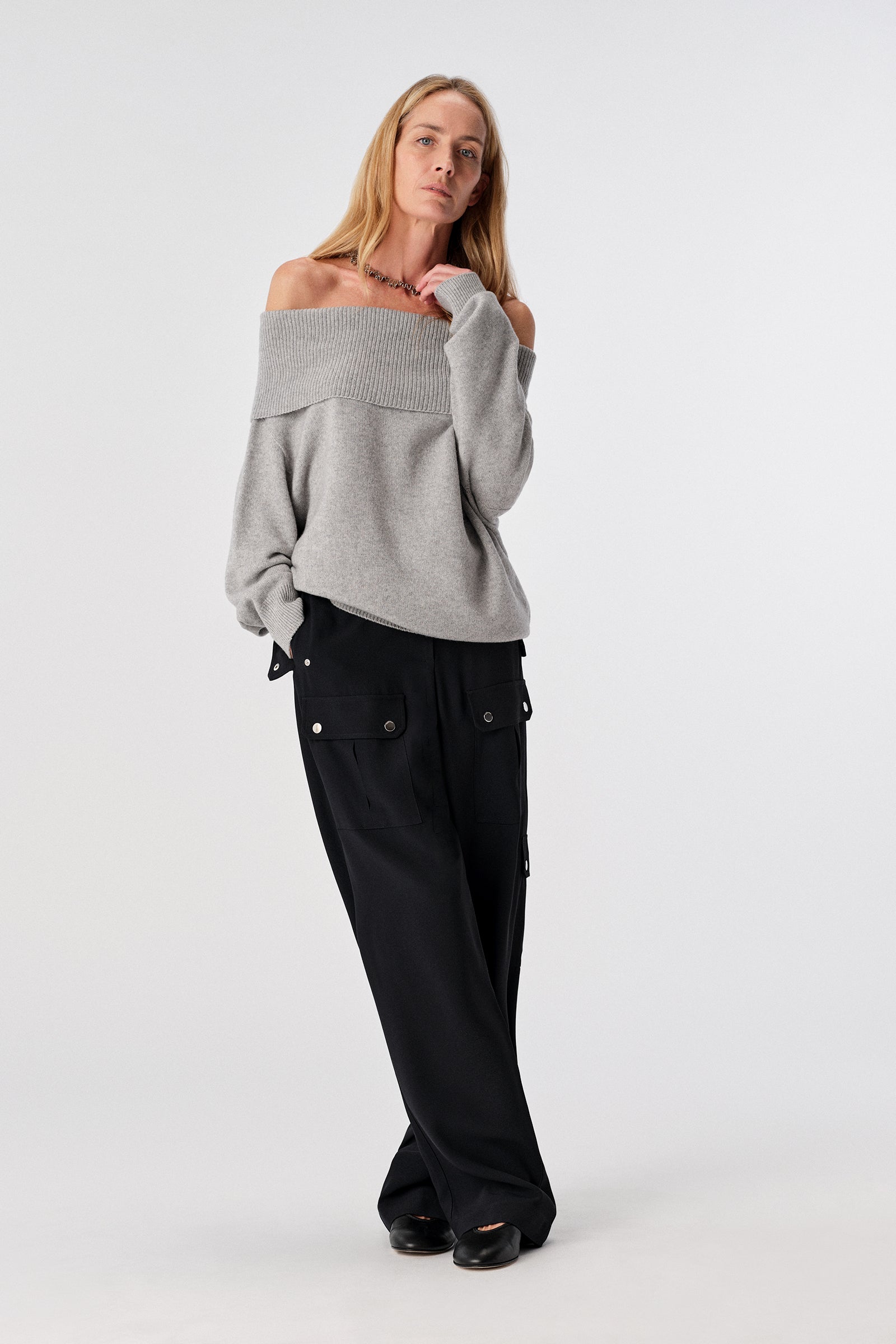 CARGO TROUSERS