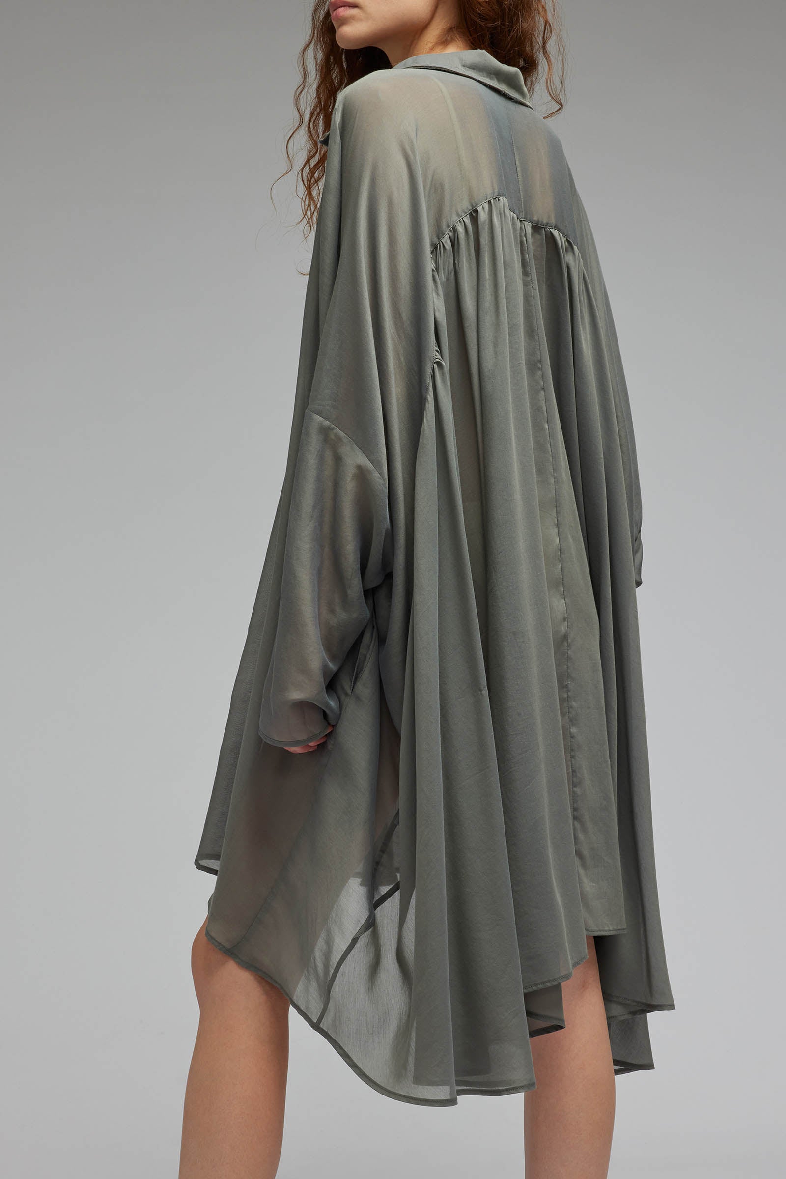 abito-camicia in mussola