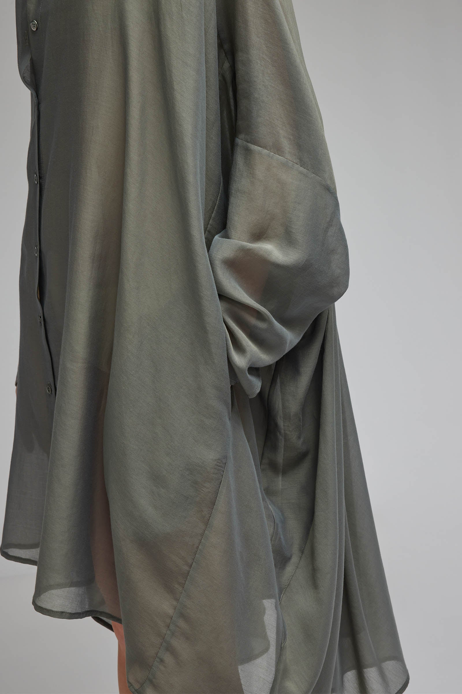 abito-camicia in mussola