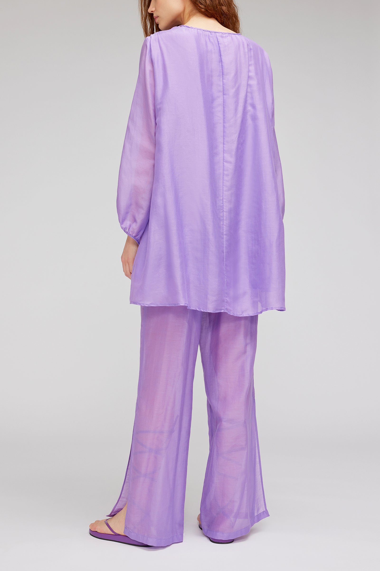 MUSLIN DRESS WITH OPENING ON THE SHOULDER