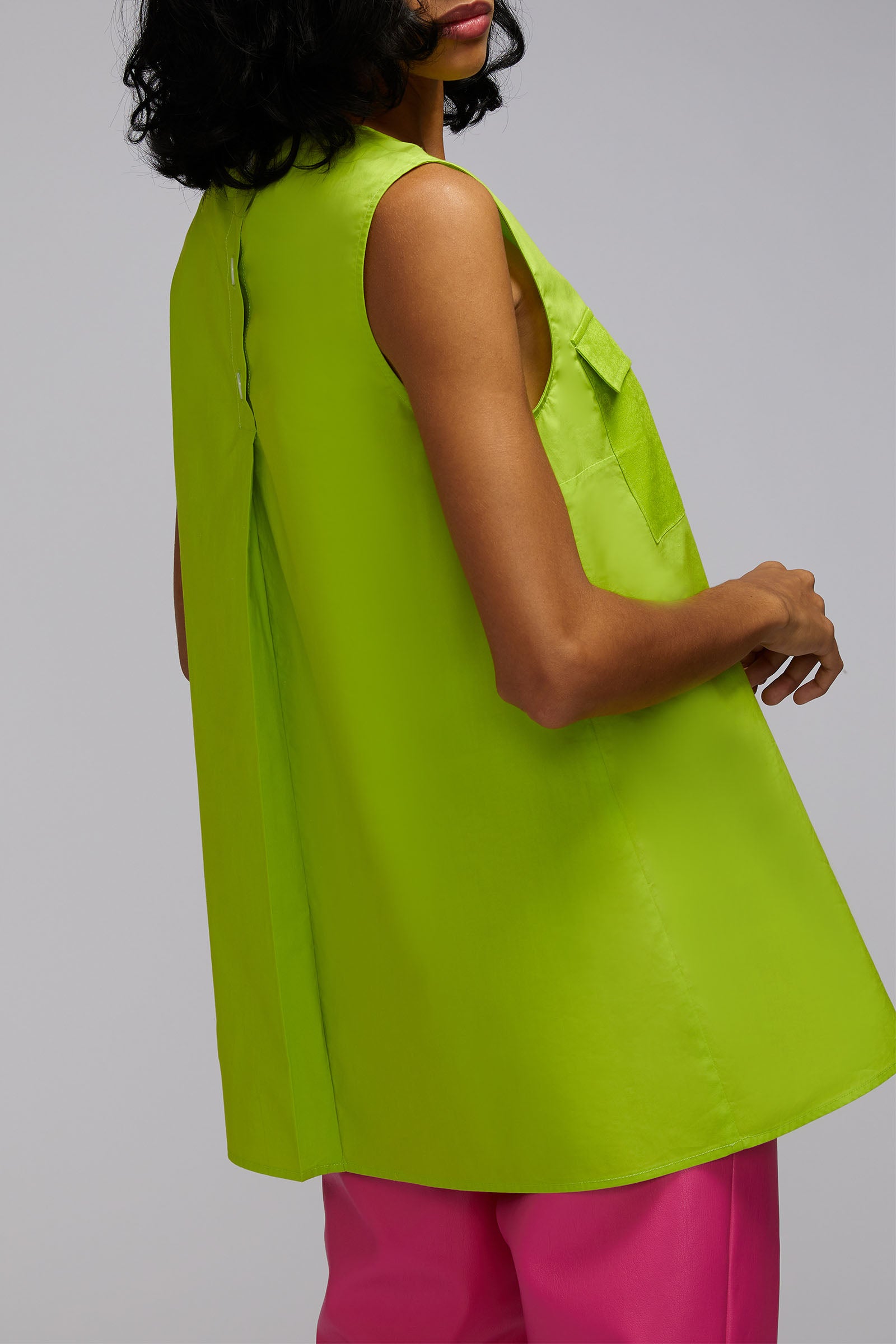 TOP IN POPELINE CON TASCHE