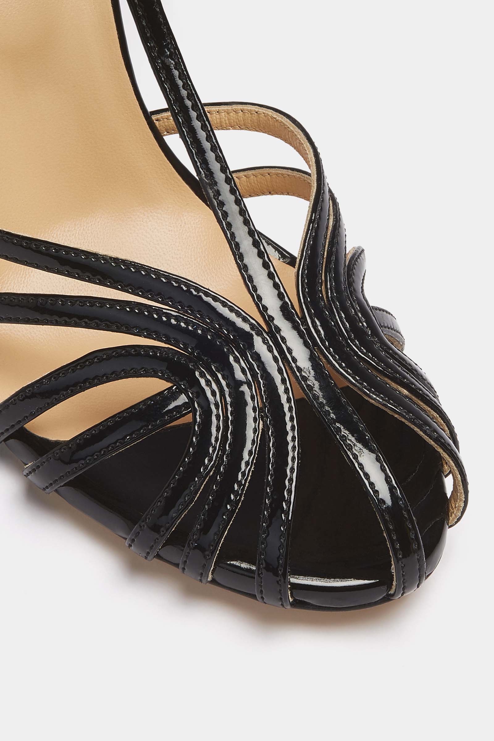tricolor sandal