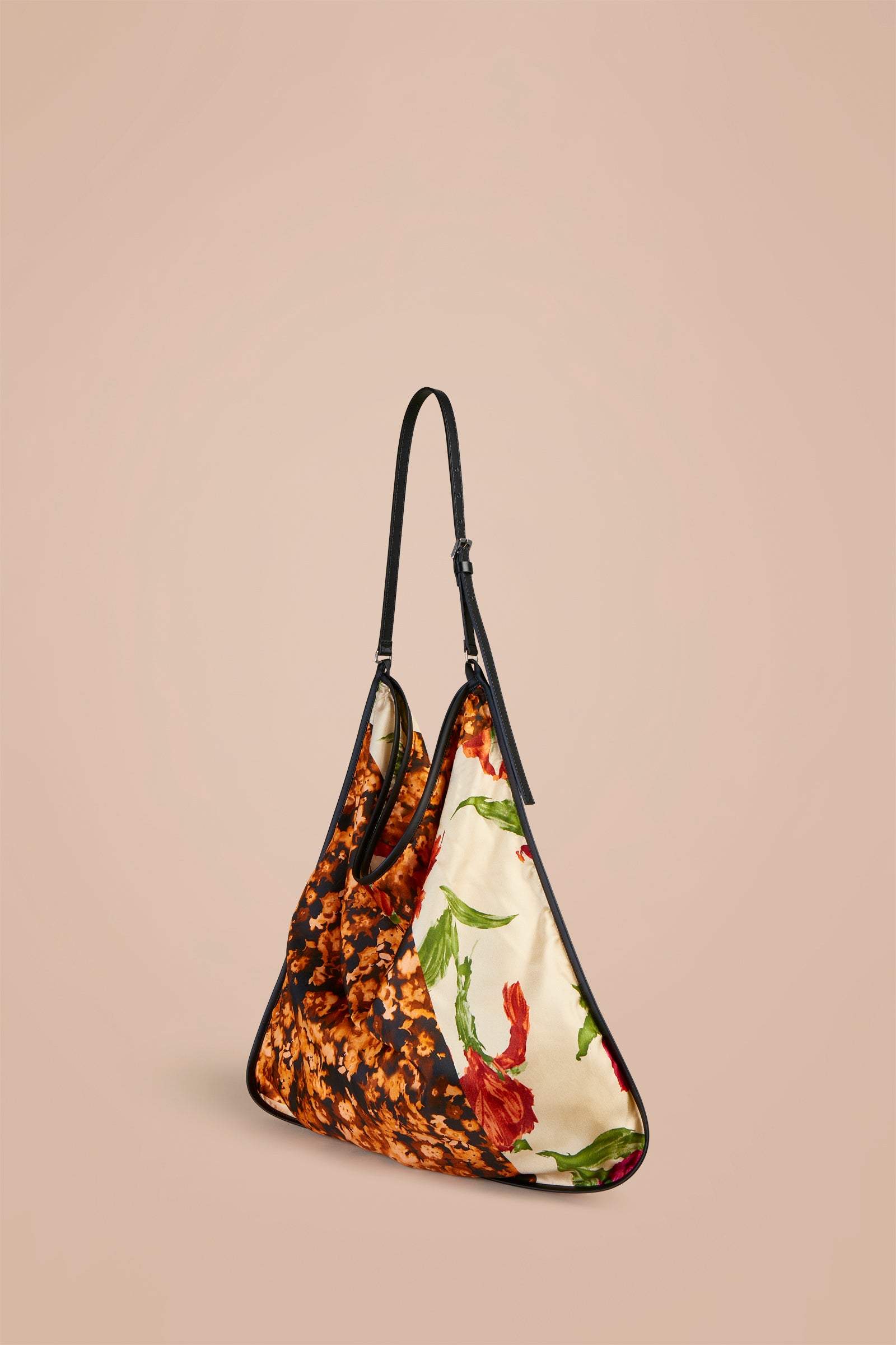 BORSA ANNIKA