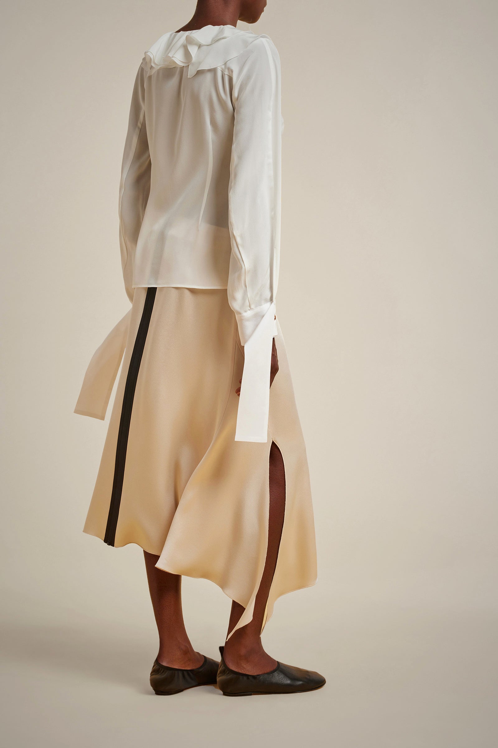 CAMICIA CON VOLANT