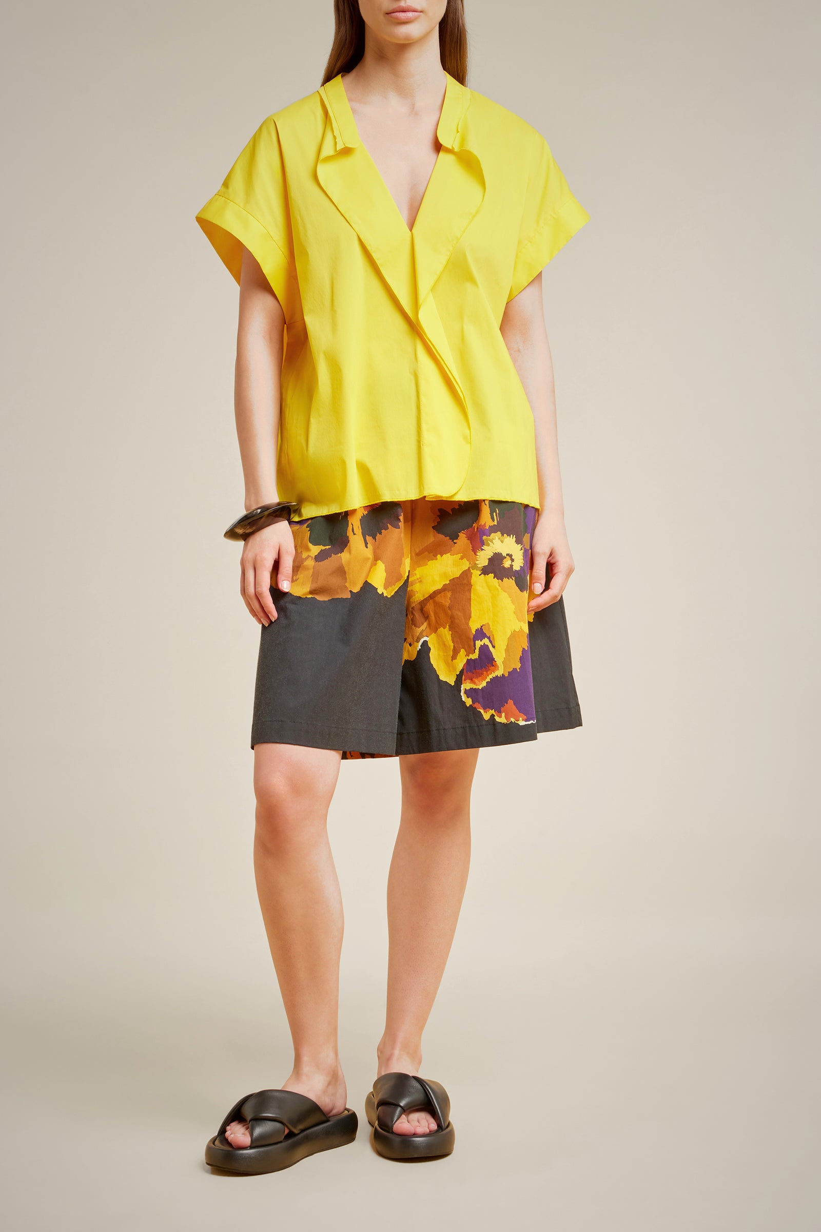 CAMICIA CON VOLANT