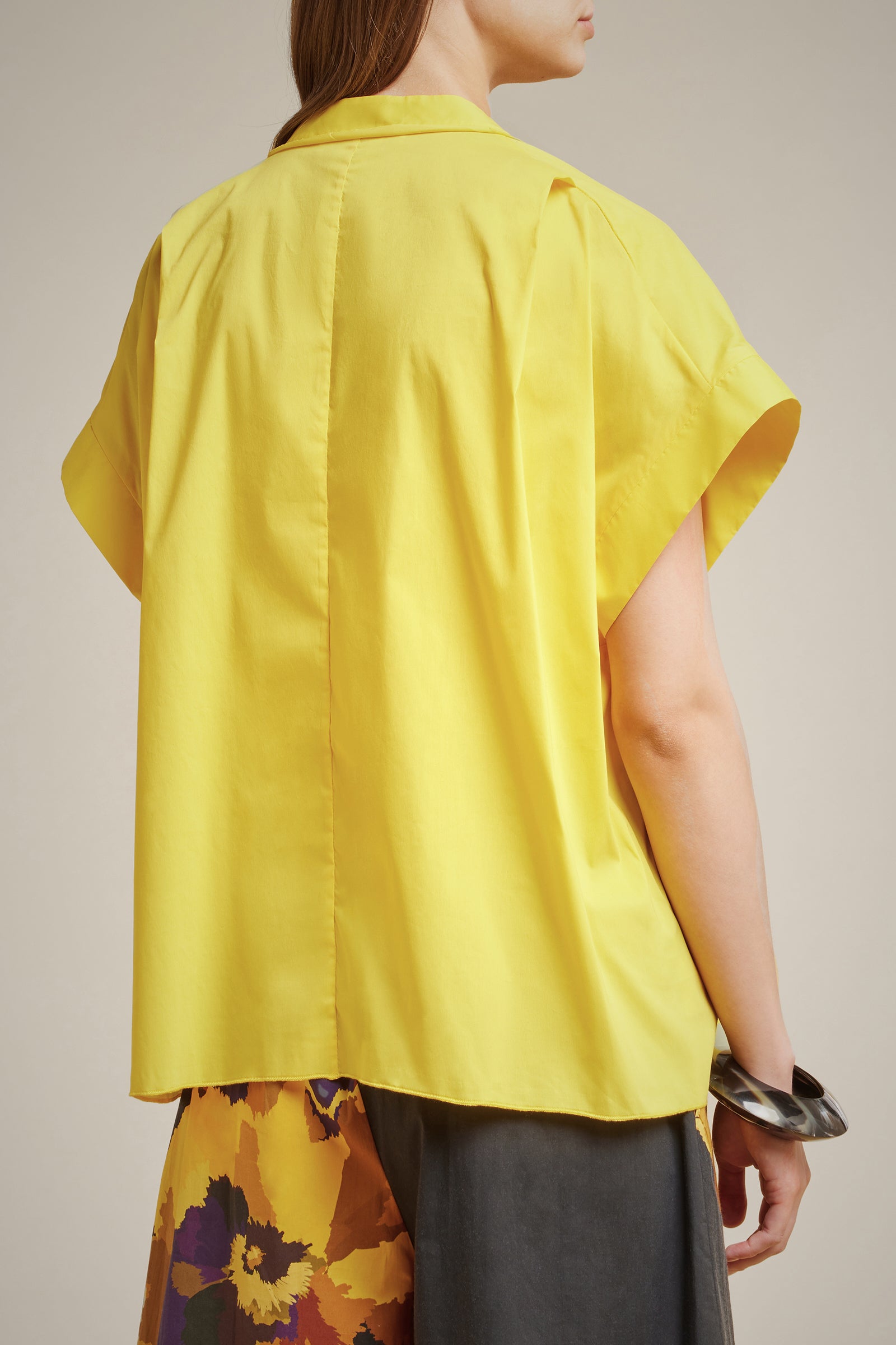 CAMICIA CON VOLANT