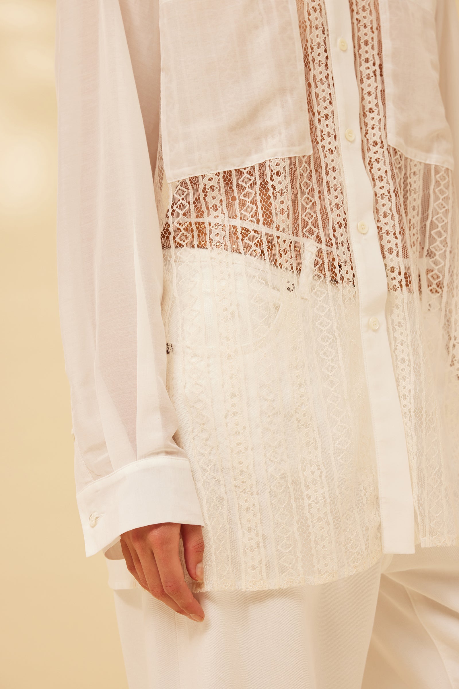 CAMICIA IN PIZZO E MUSSOLA