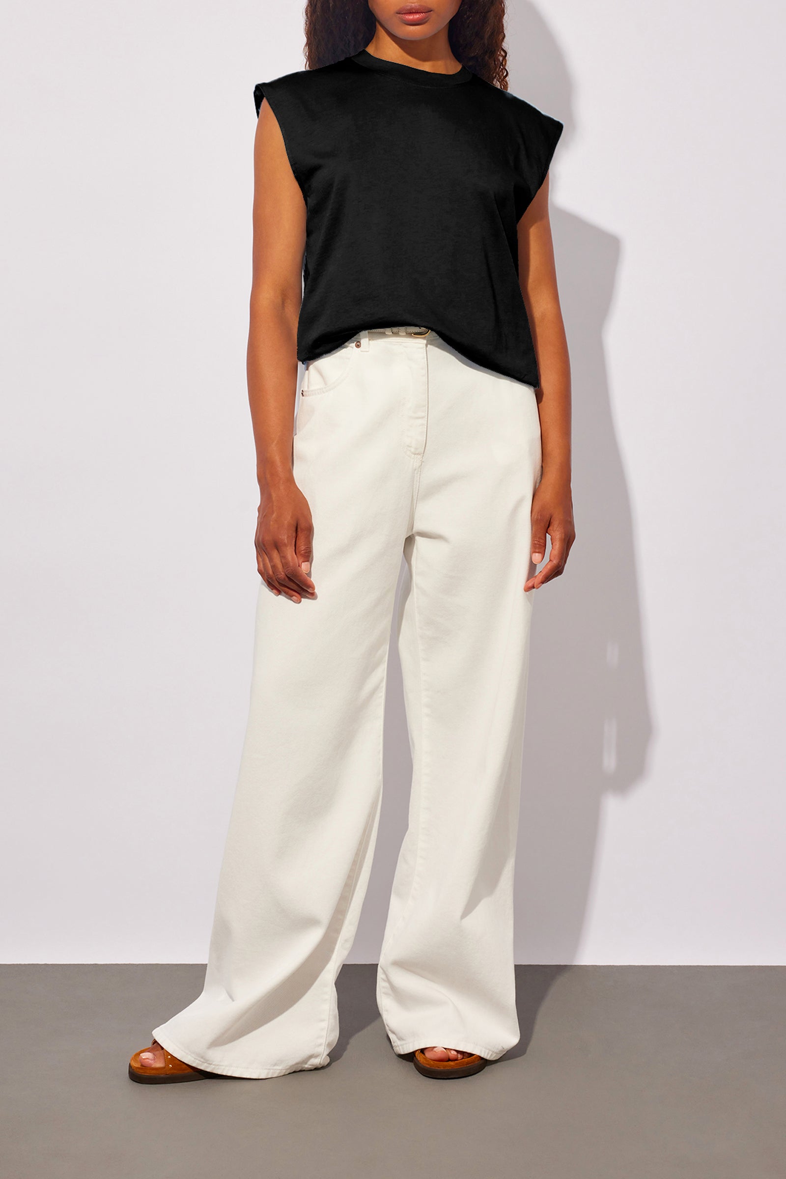 CANOTTA GIROCOLLO CON ALETTE