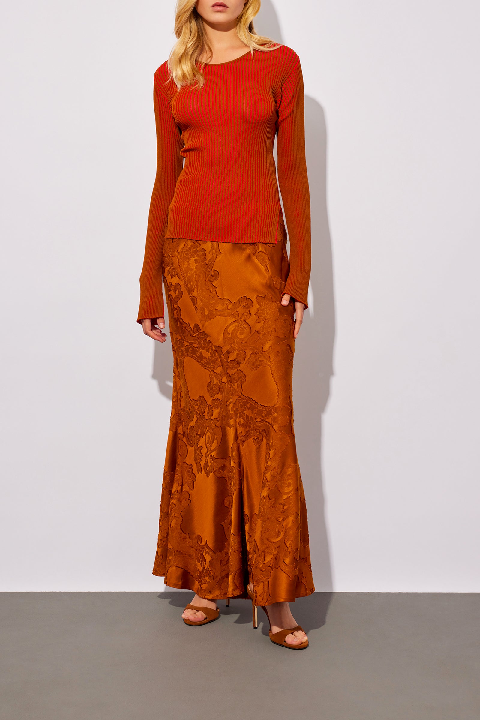 FLUID JACQUARD SKIRT