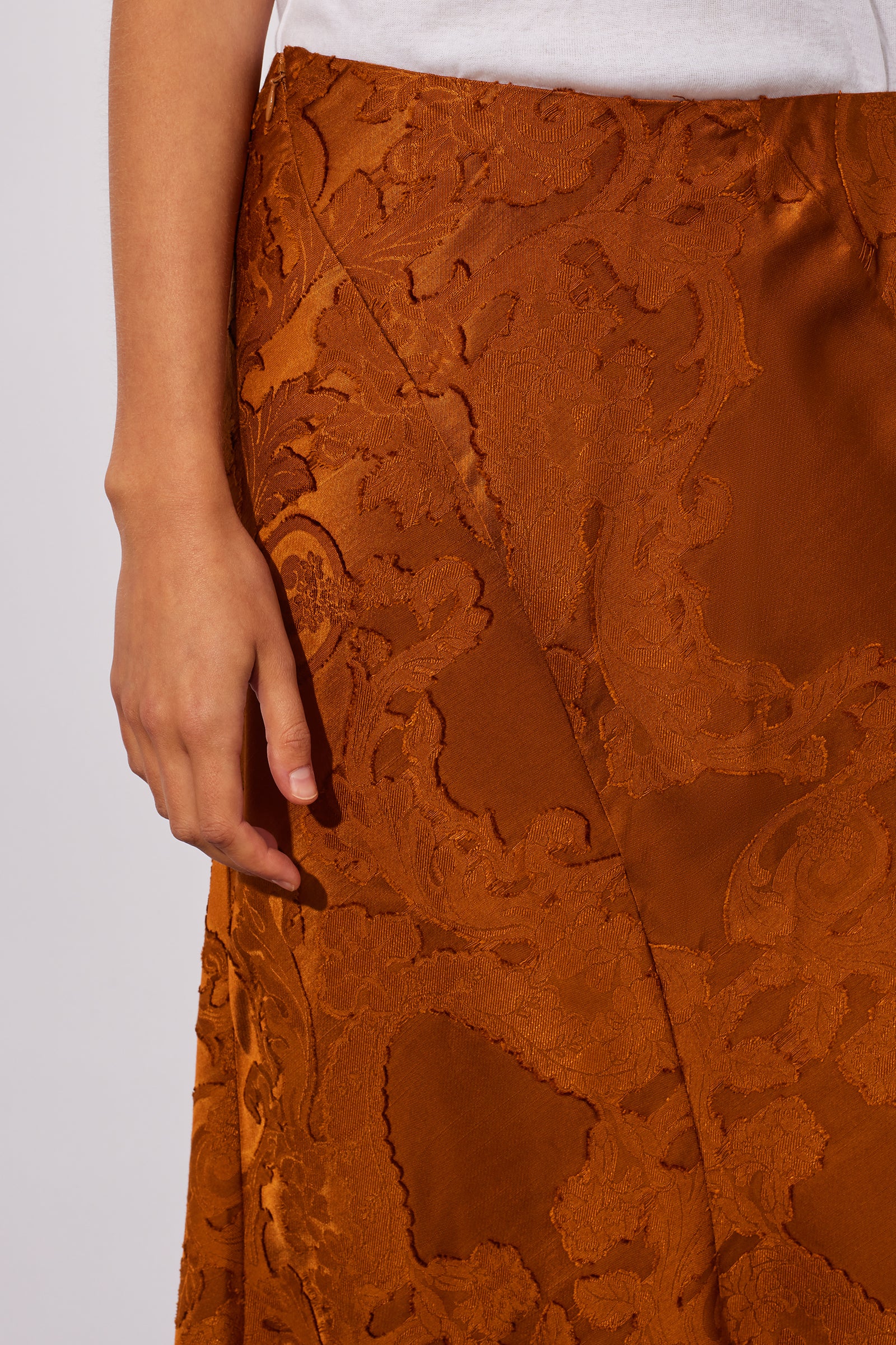 FLUID JACQUARD SKIRT