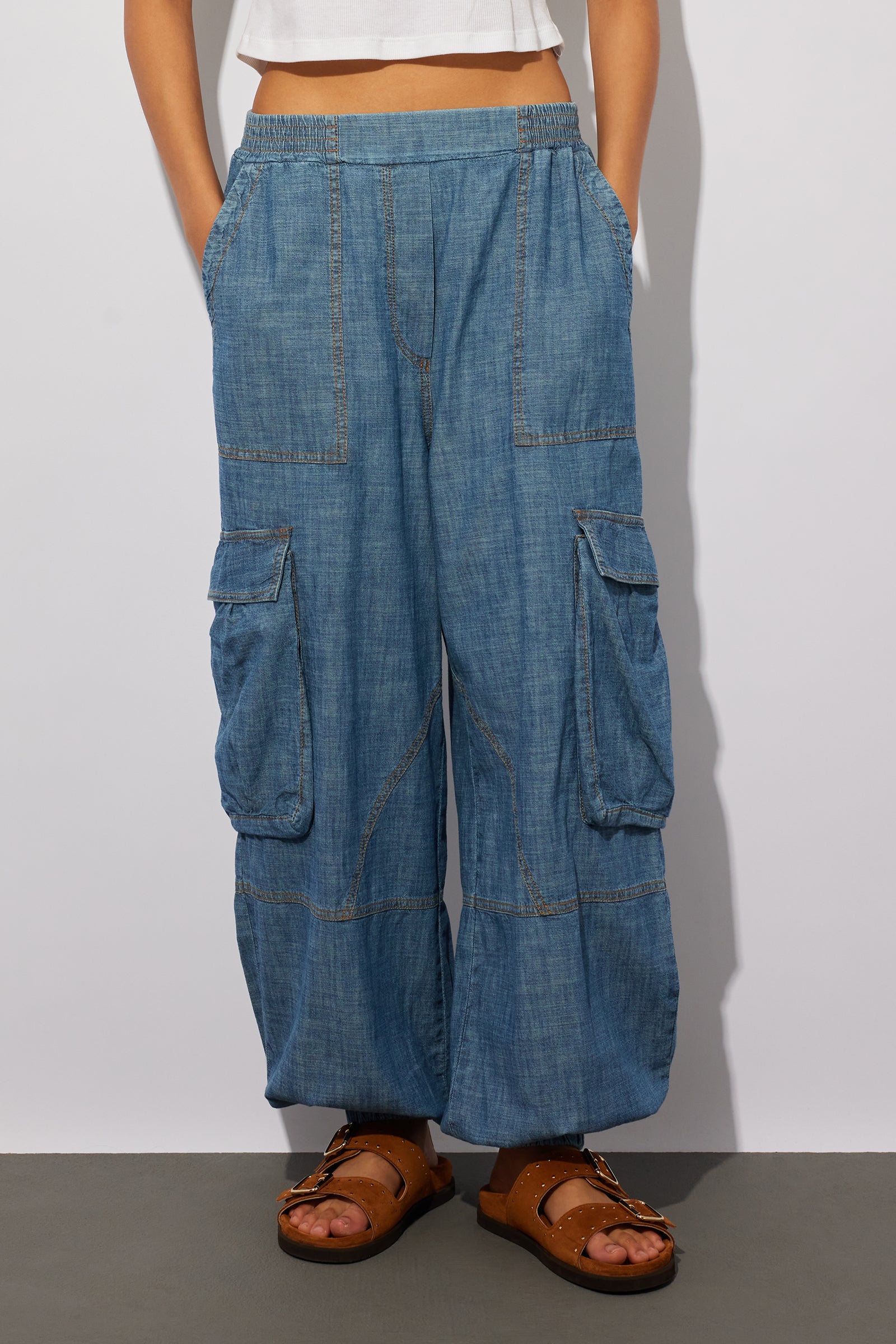 CHAMBRAY TROUSERS