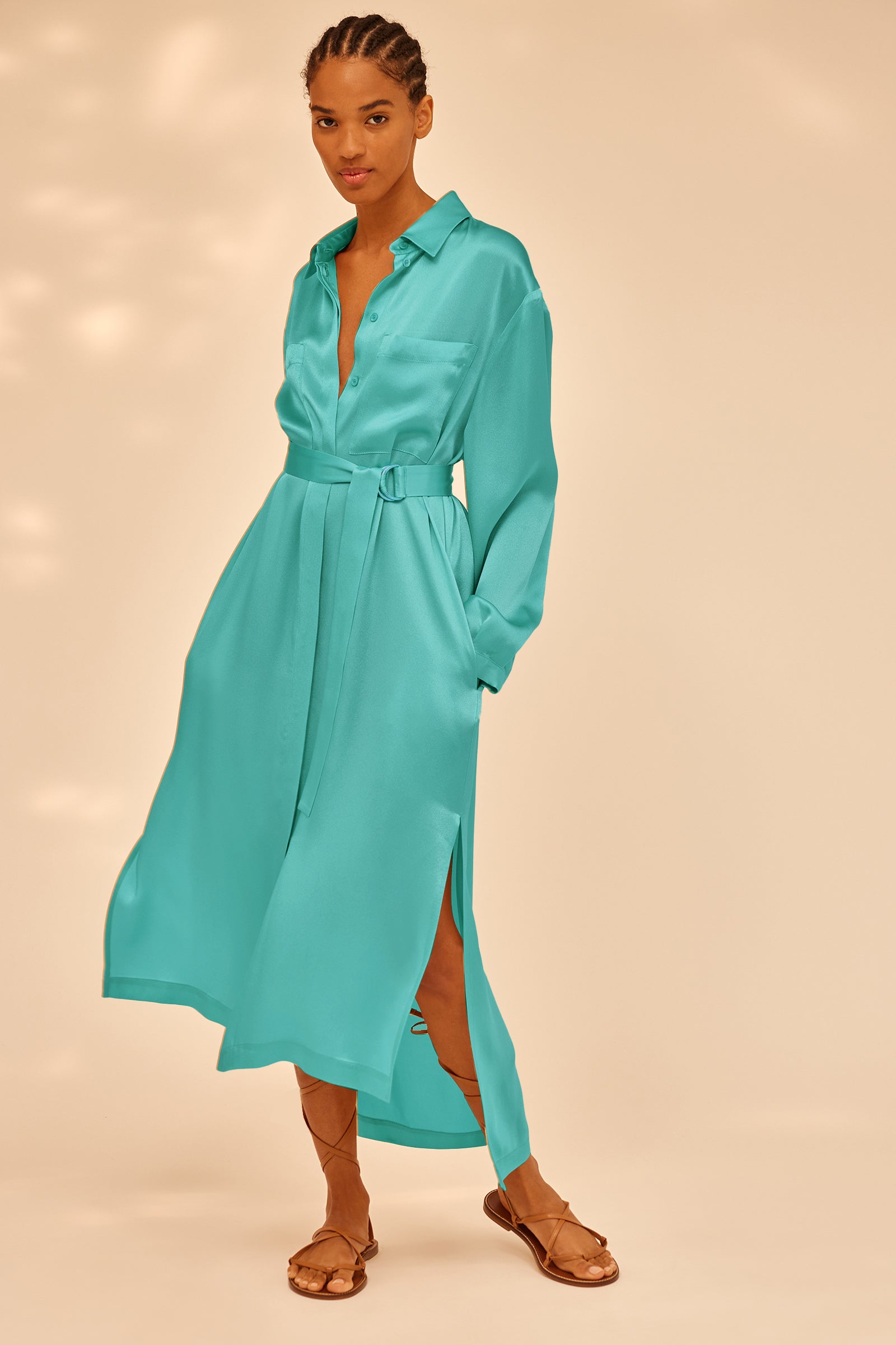 LIGHT SATIN DRESS WITH BELT