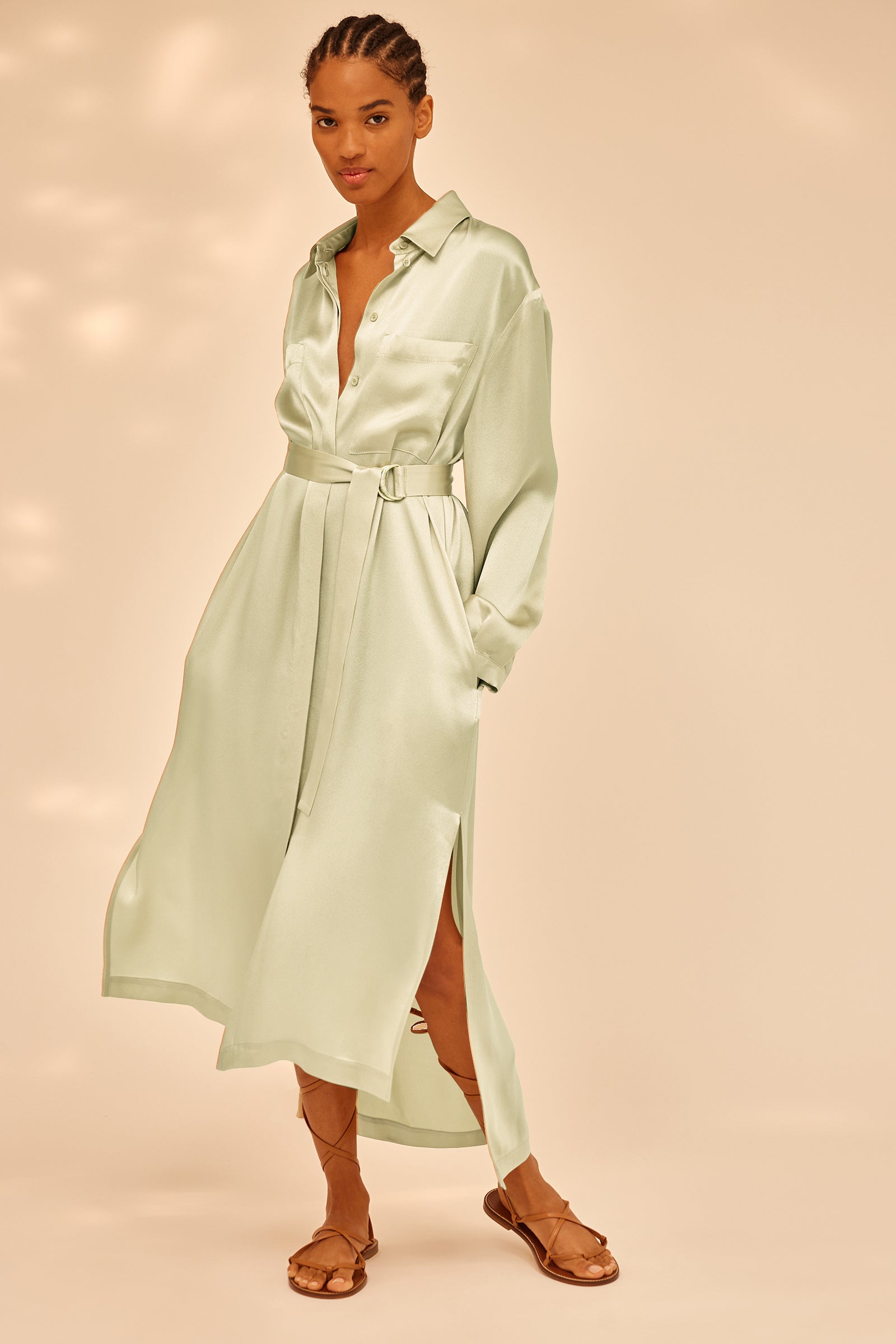LIGHT SATIN DRESS WITH BELT