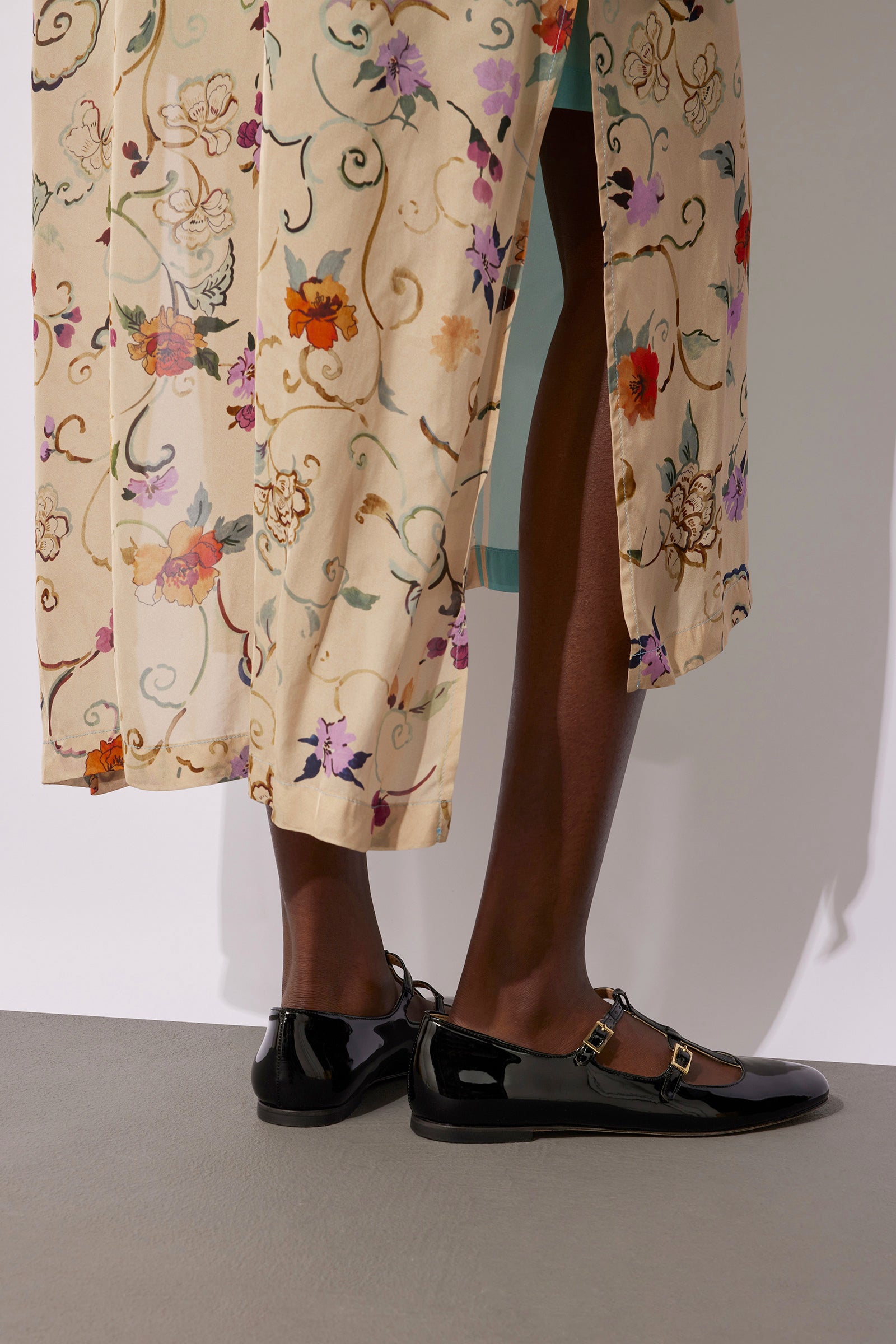 PRINTED HABOTAI DRESS WITH BELT