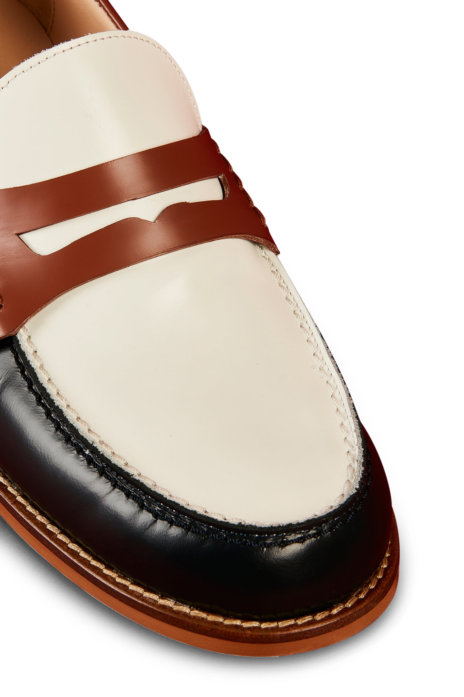 TRICOLOR MOCCASIN