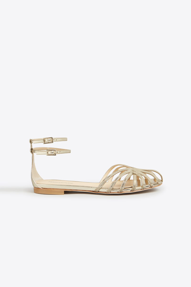 SLIPPER WITH CAGE