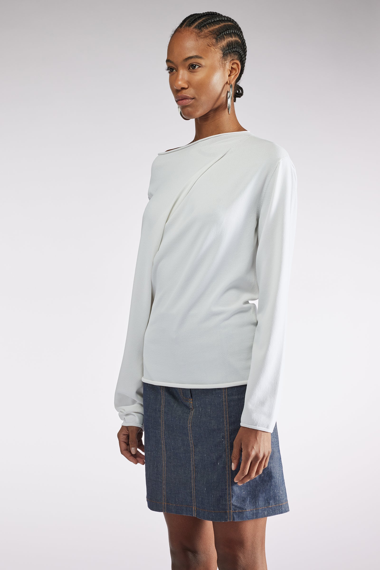 MAGLIA CON DRAPPEGGIO