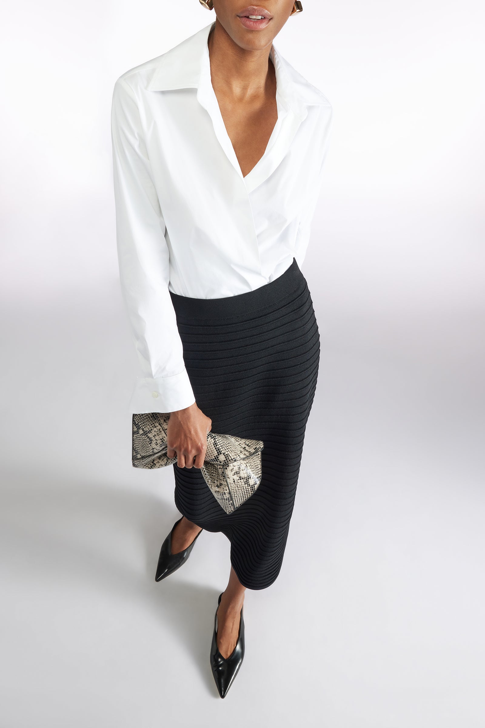 GONNA MOTIVO A RILIEVO