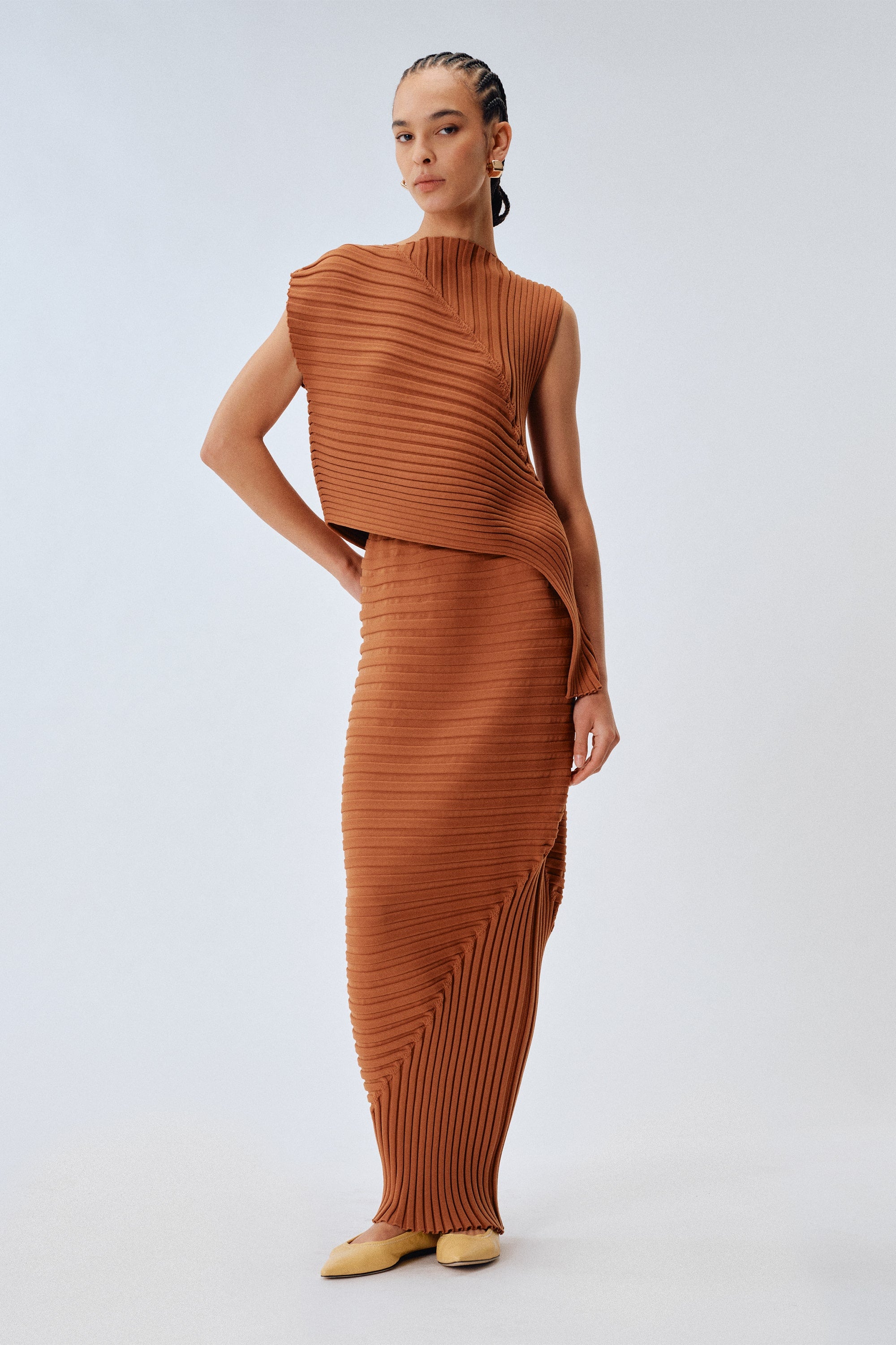 ASYMMETRICAL SWEATER