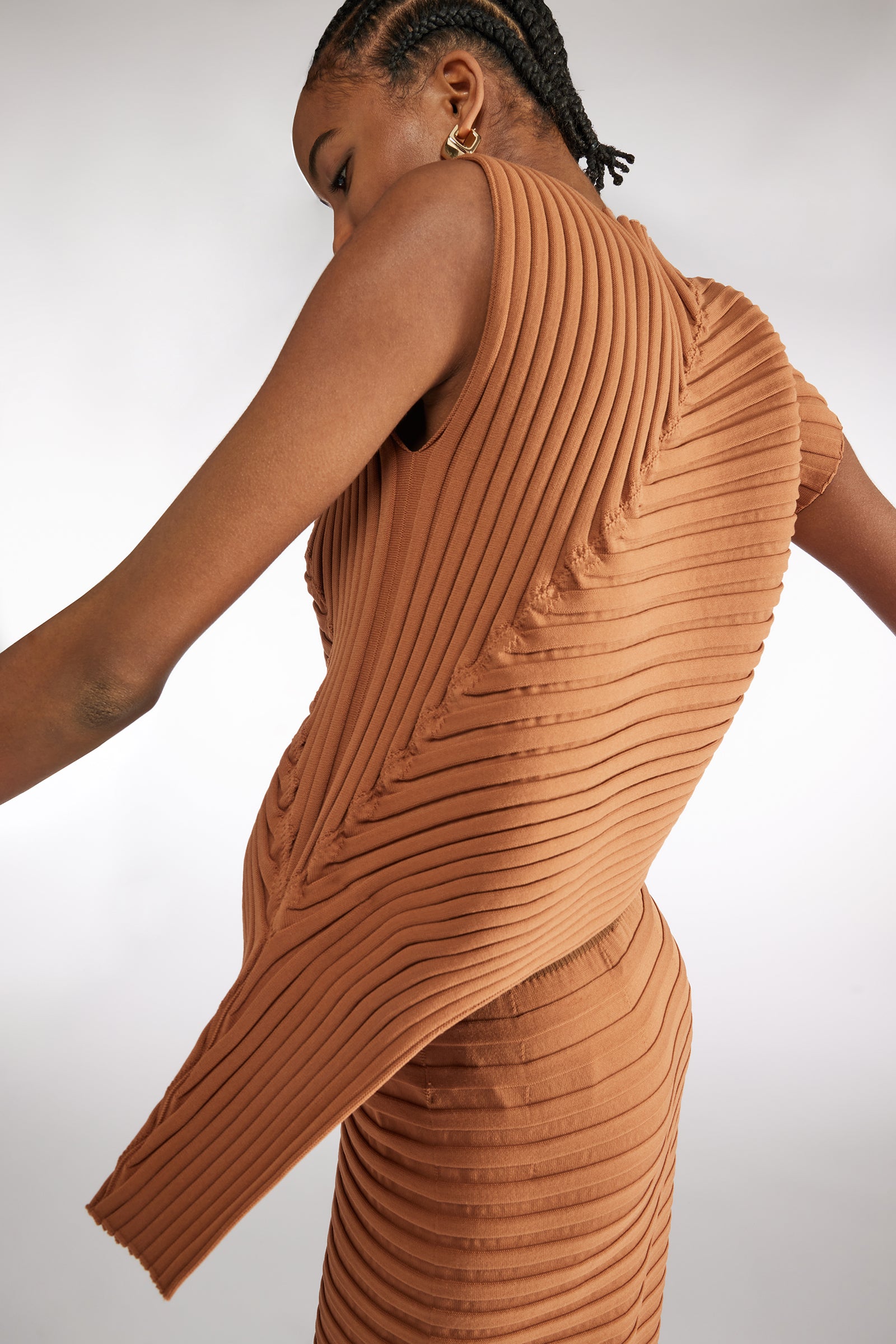 ASYMMETRICAL SWEATER