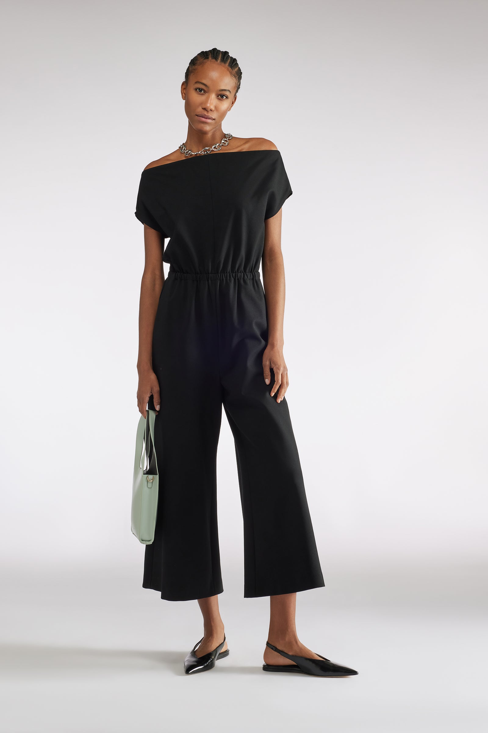 FULL BODY OVERALL WITH BARE SHOULDERS