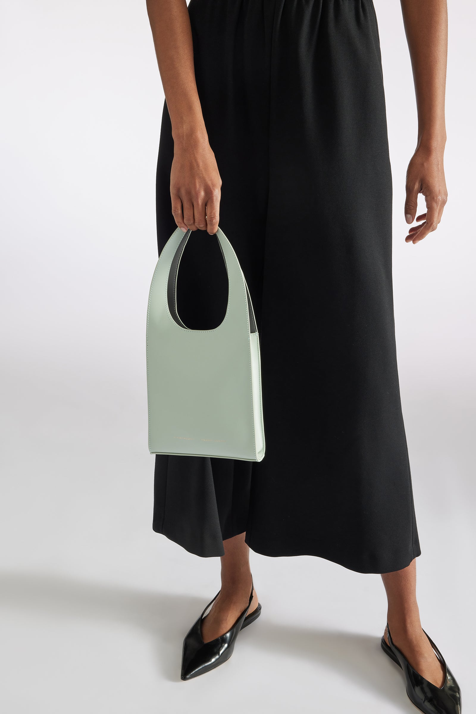 FULL BODY OVERALL WITH BARE SHOULDERS