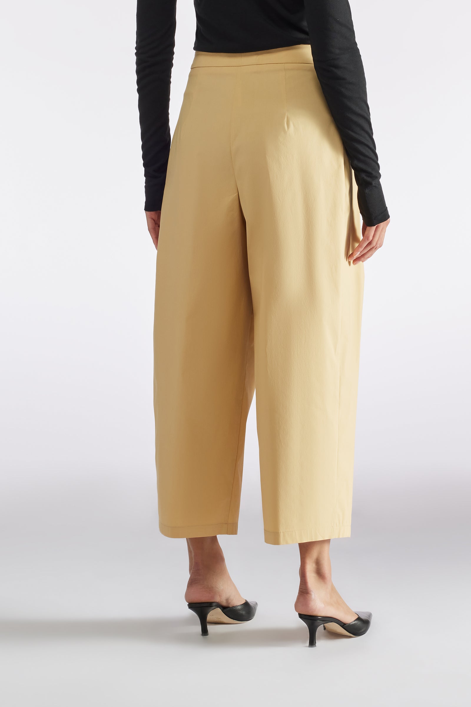 PANTALONE CROP
