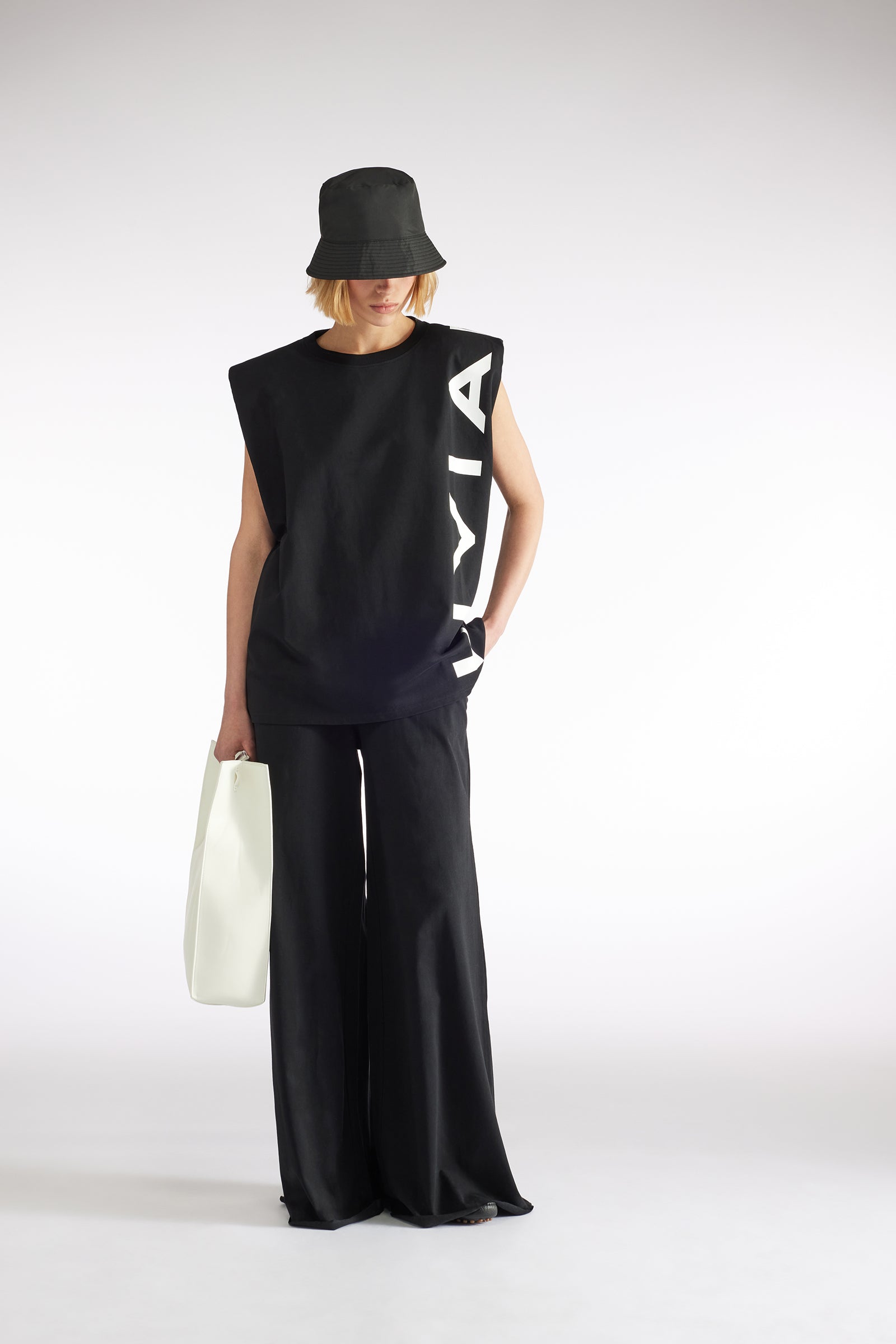 T-SHIRT WITH LOGO PRINT