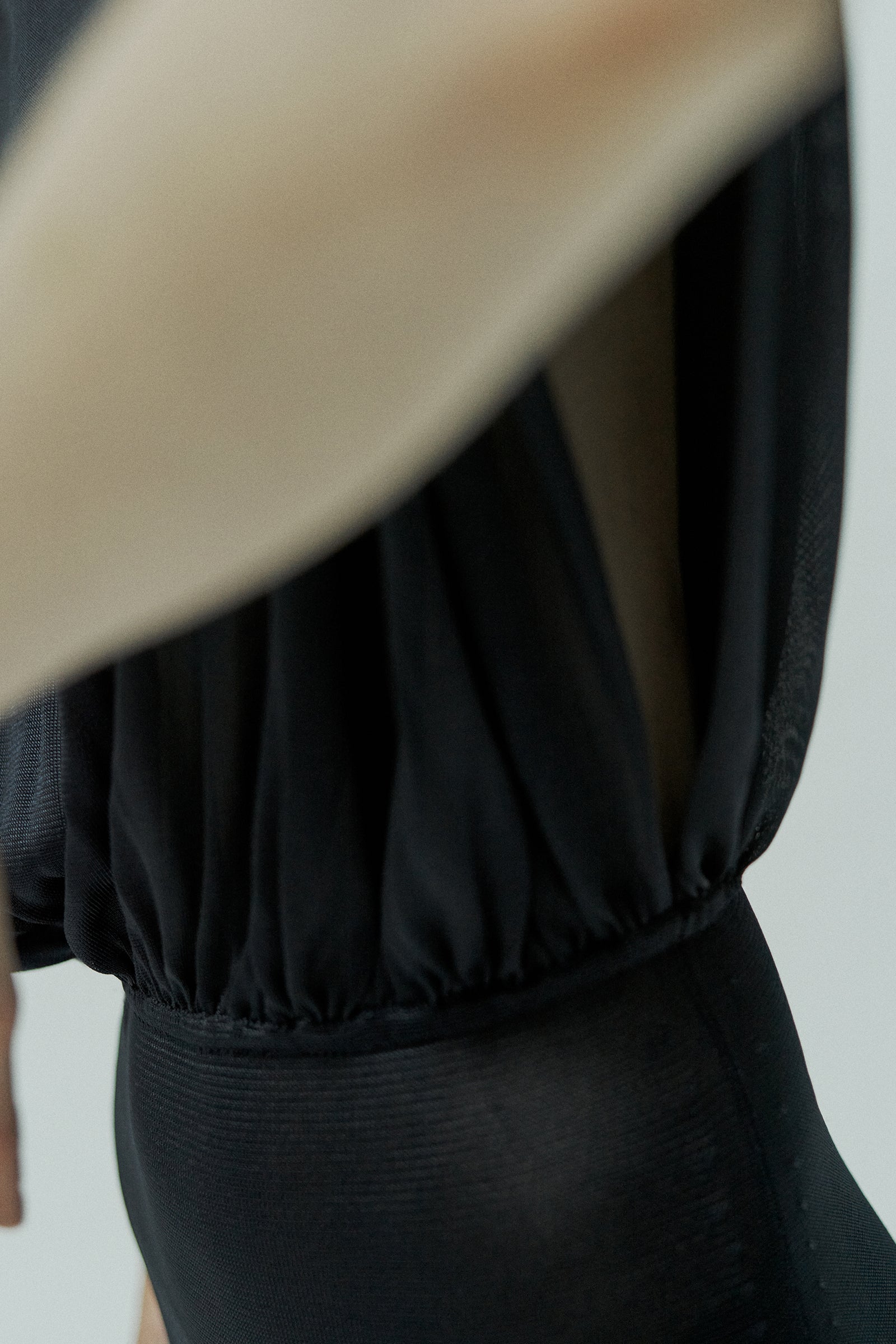 ABITO LUNGO DRAPPEGGIO