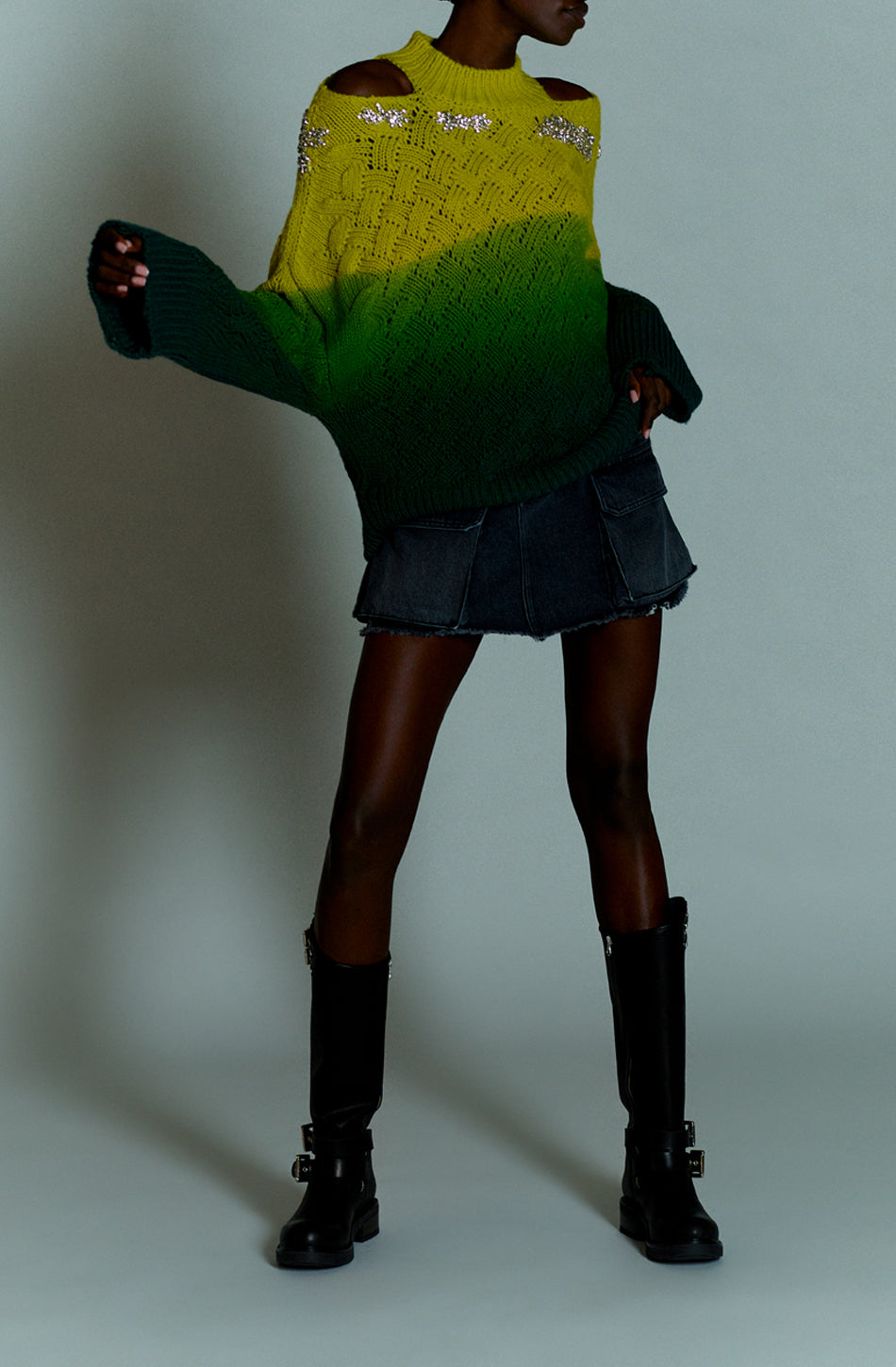 SWEATER