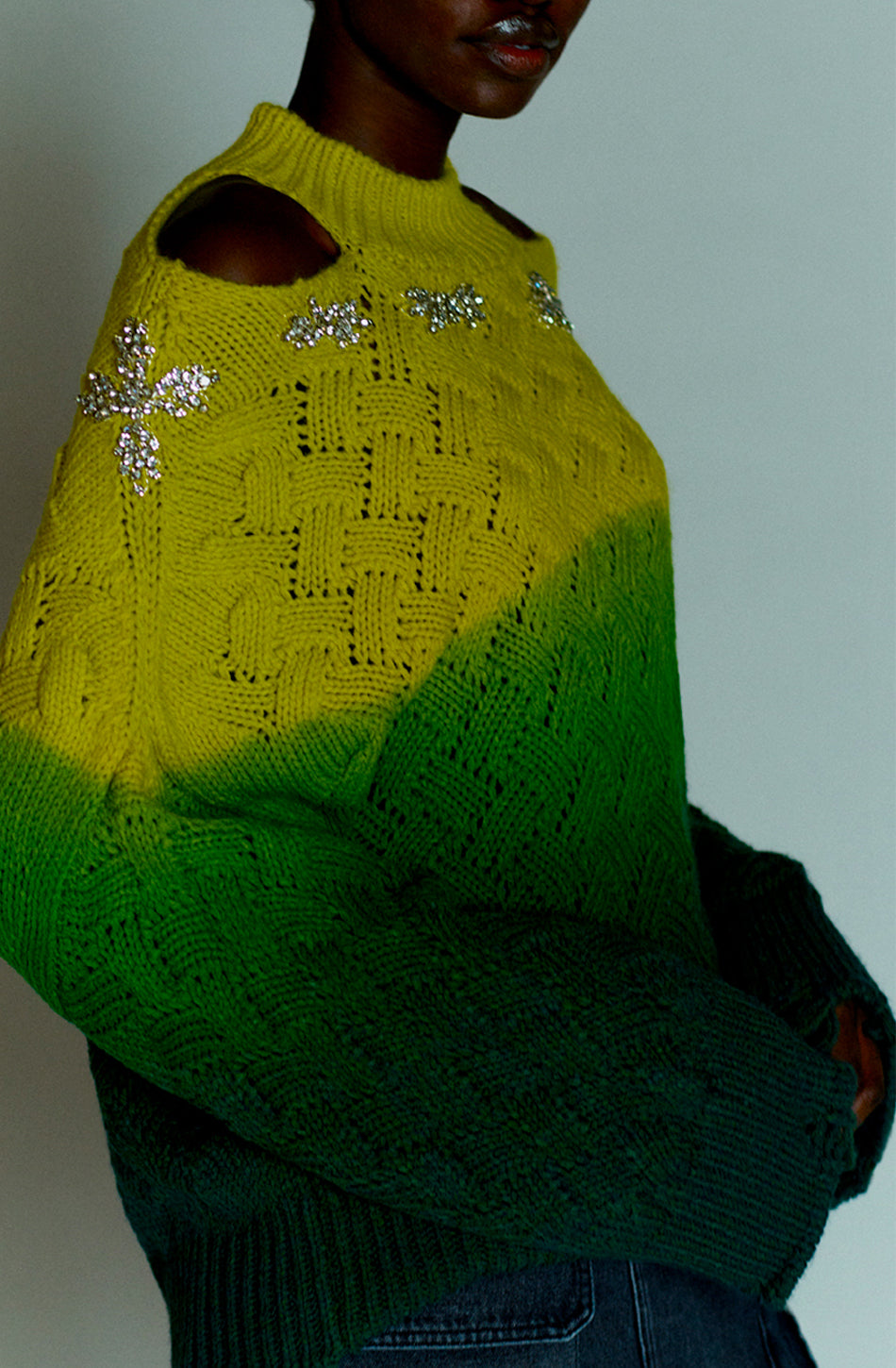SWEATER