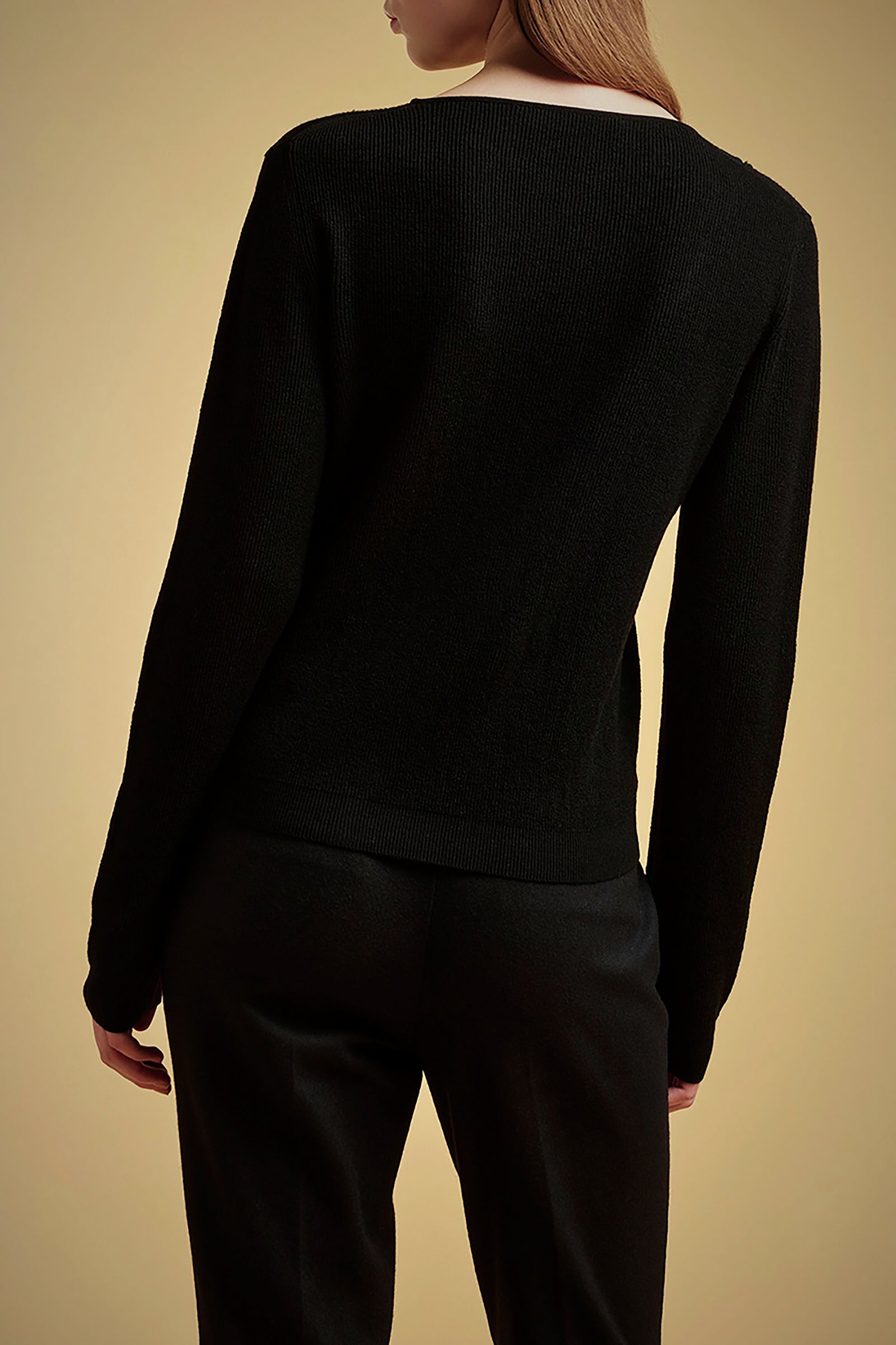 MAGLIA LANA TAGLIO DIAGONALE