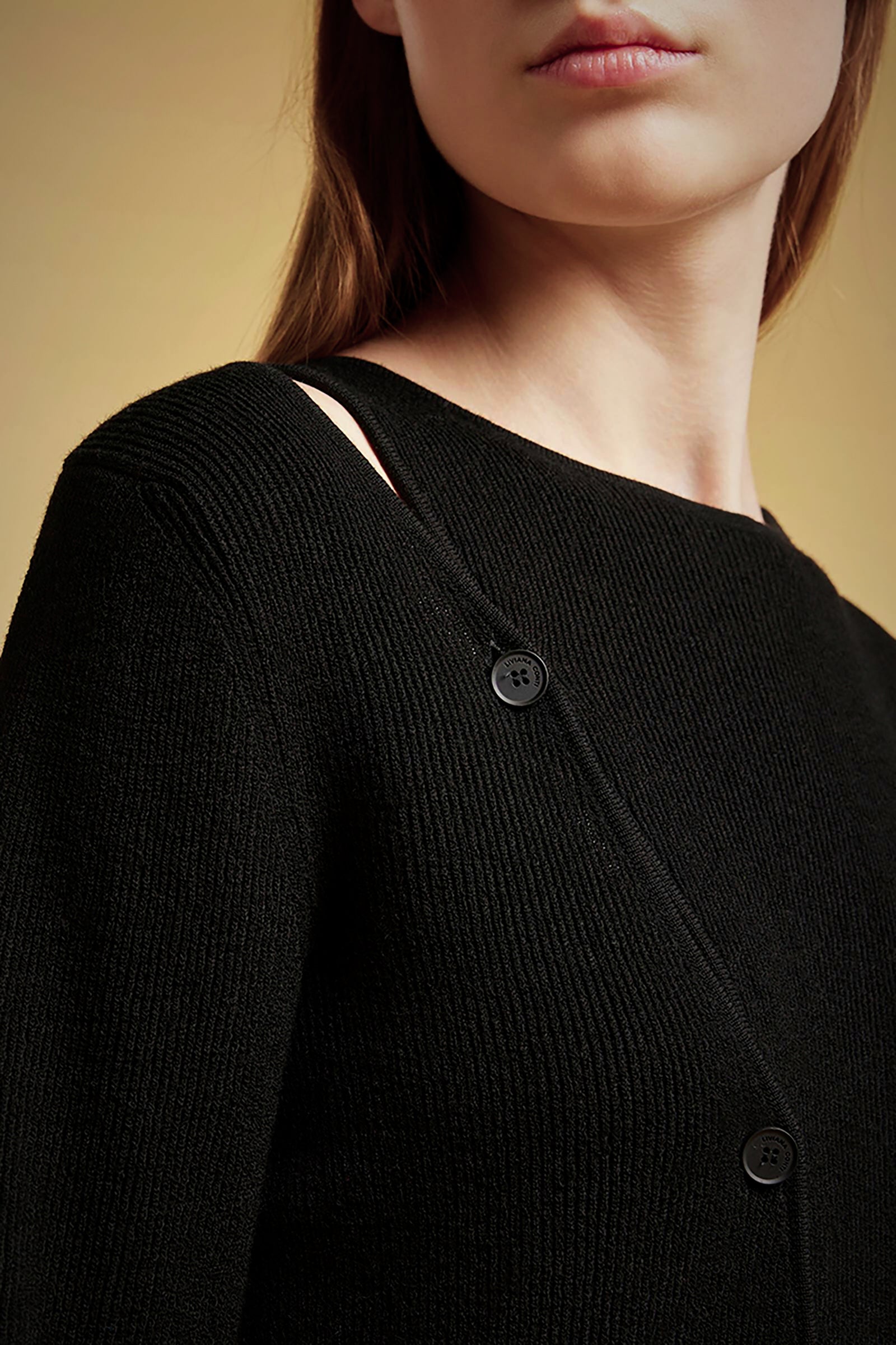 MAGLIA LANA TAGLIO DIAGONALE