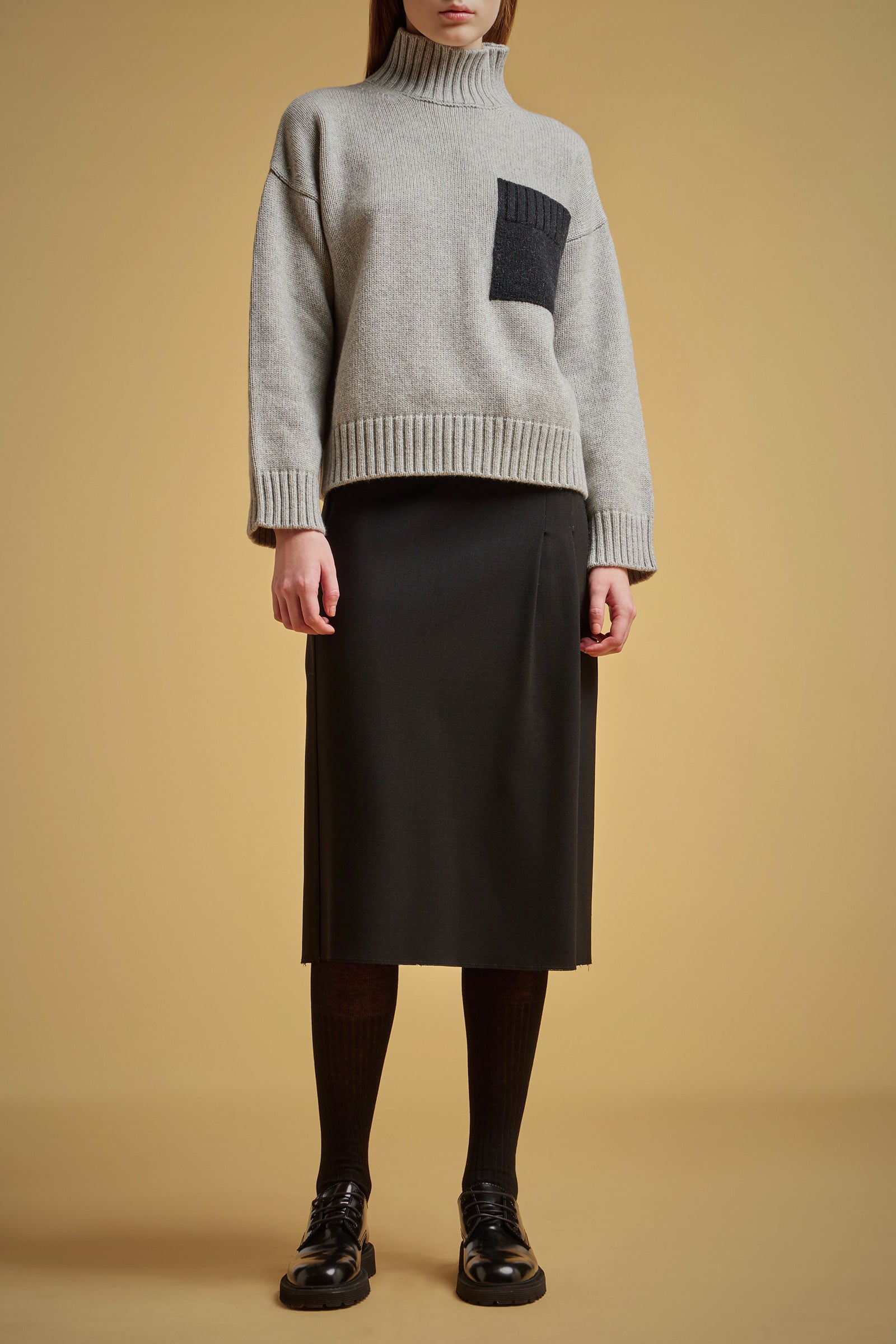 MAGLIA CASHMERE RICICLATO TASCA CONTRASTO