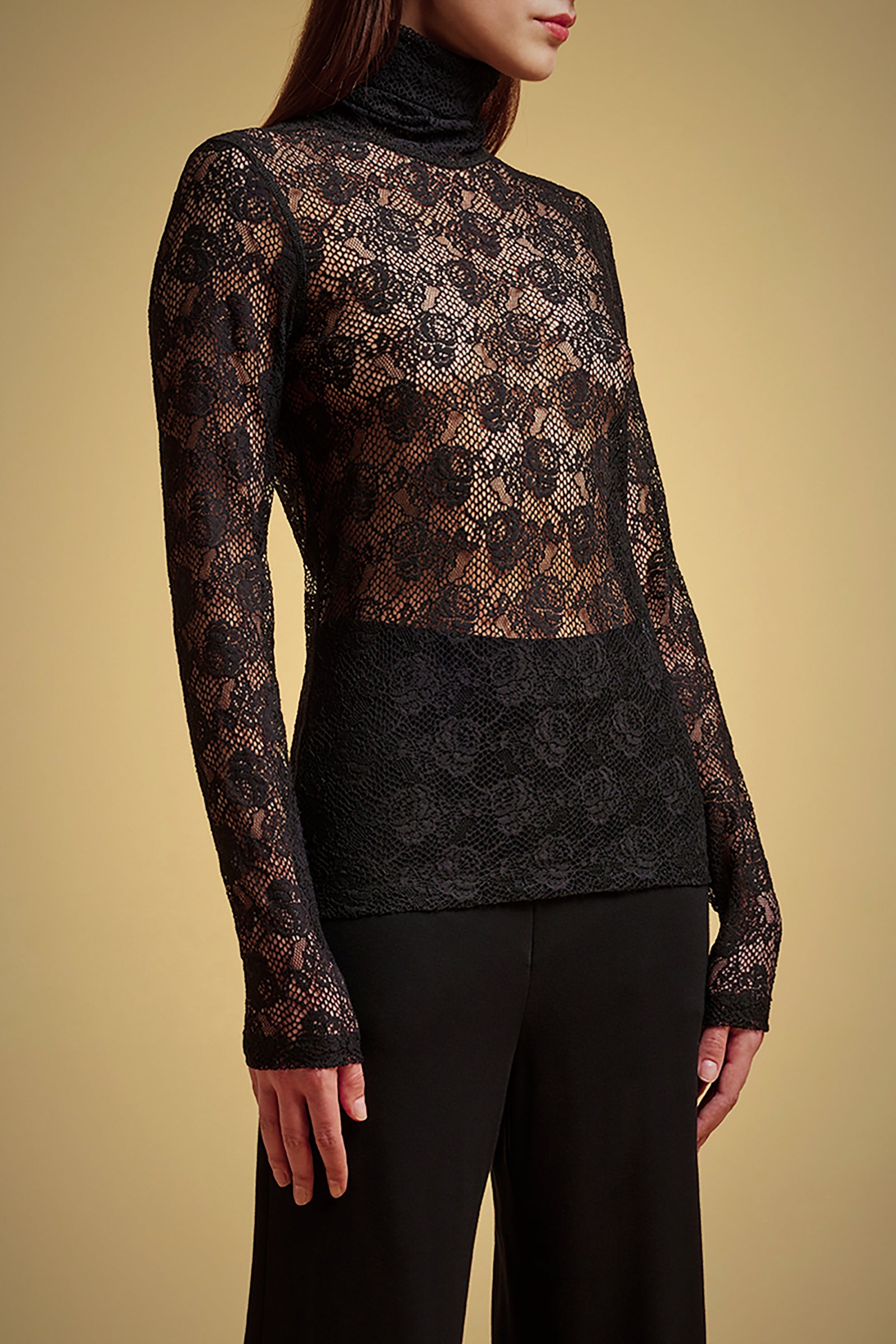 T-SHIRT PIZZO STRETCH COLLO ALTO