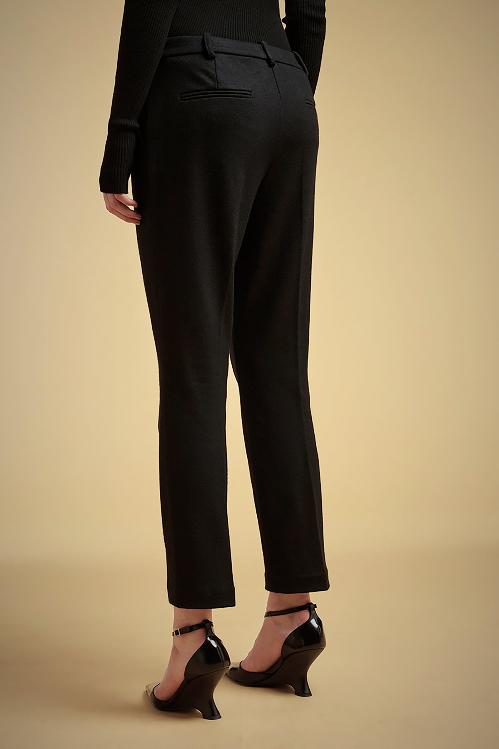 CASHMERE CLOTH PANTS