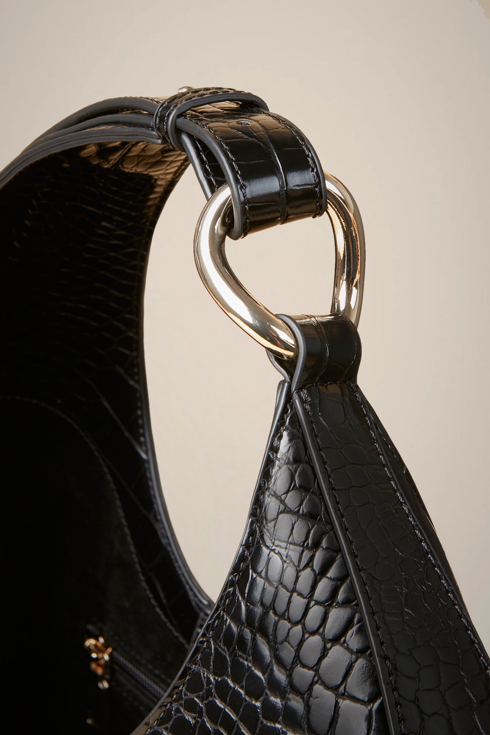 ASYMMETRICAL HOBO BAG
